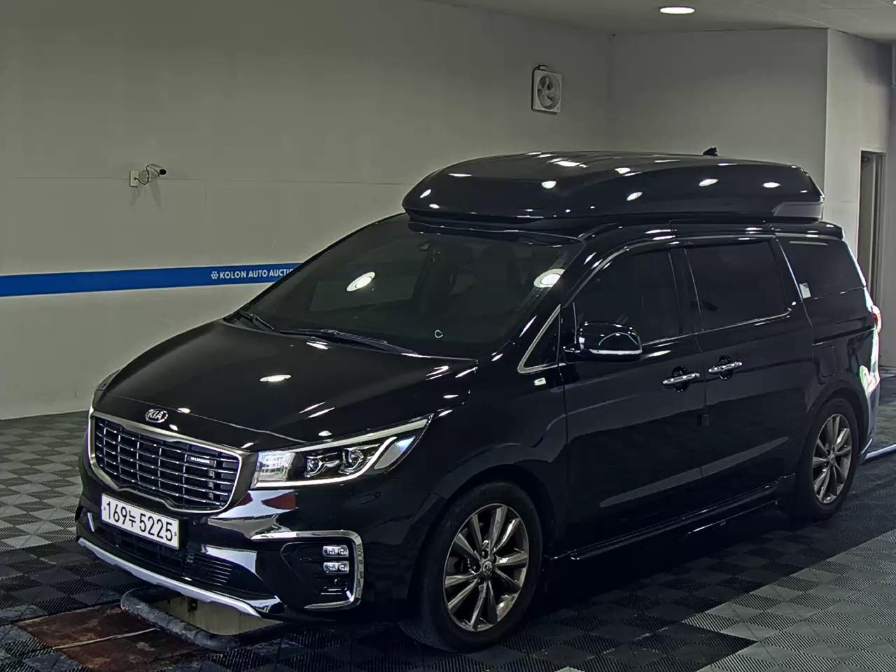 KIA THE NEW CARNIVAL HI-LIMOUSINE 9-SEATER DIESEL PRESTIGE 2019 - zdjęcie 2