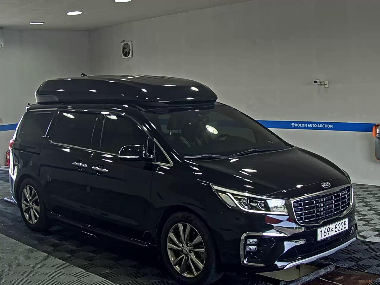 KIA THE NEW CARNIVAL HI-LIMOUSINE 9-SEATER DIESEL PRESTIGE 2019 - zdjęcie 3