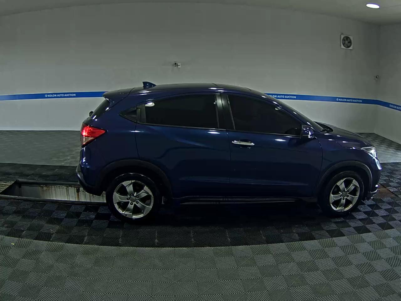 HONDA HR-V 1.8 2016 - zdjęcie 4