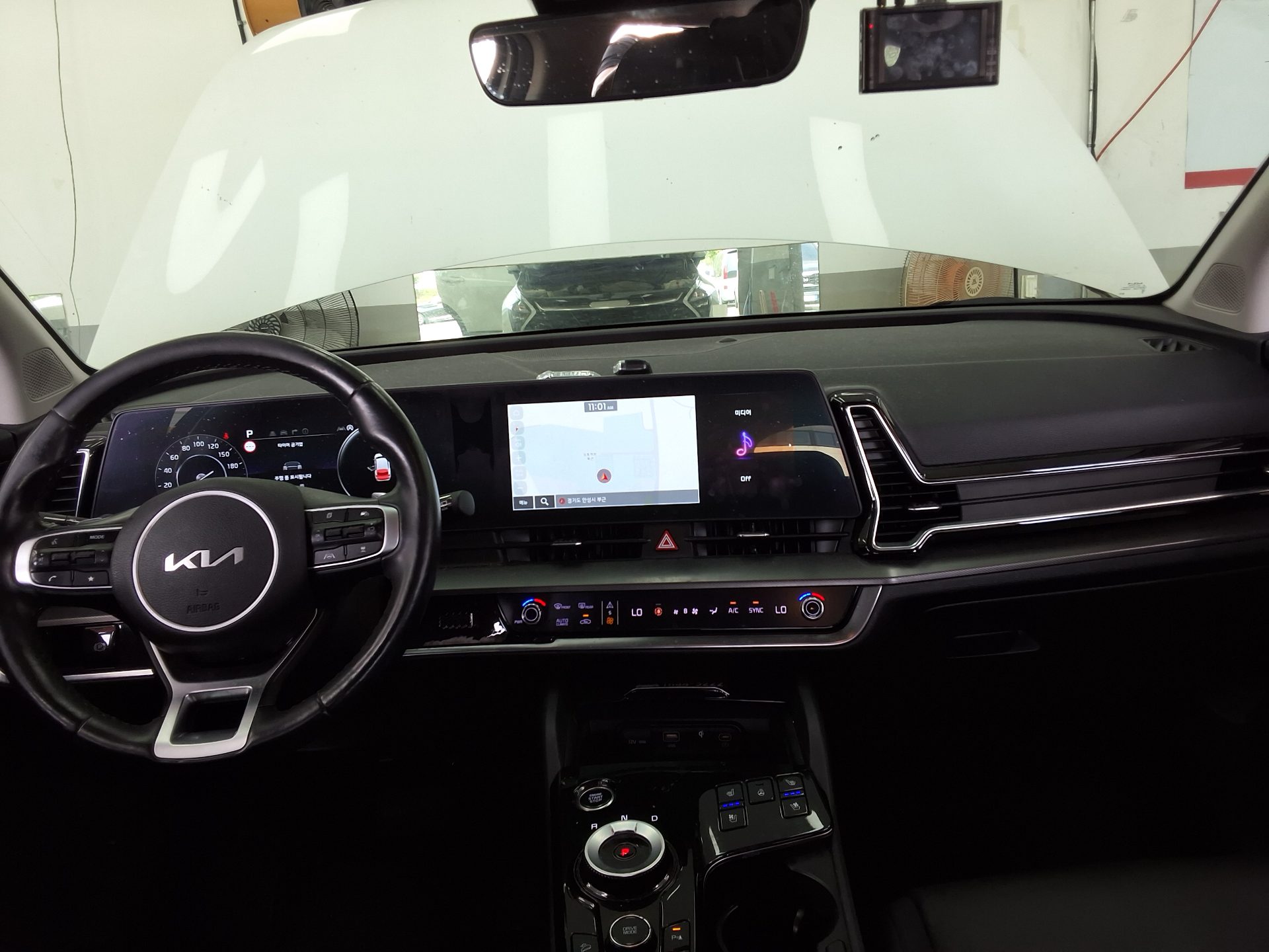 KIA THE ALL NEW SPORTAGE 2.0 DIESEL 2WD NOBLESSE 2022 - zdjęcie 11