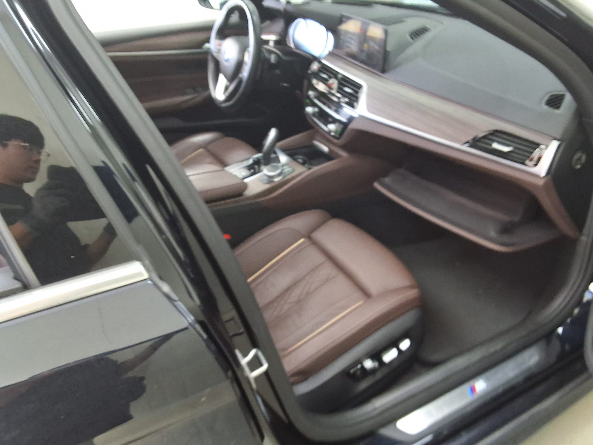 BMW 5 SERIES (7TH GEN) 530i xDRIVE M SPORT PACK PLUS 2018 - zdjęcie 15