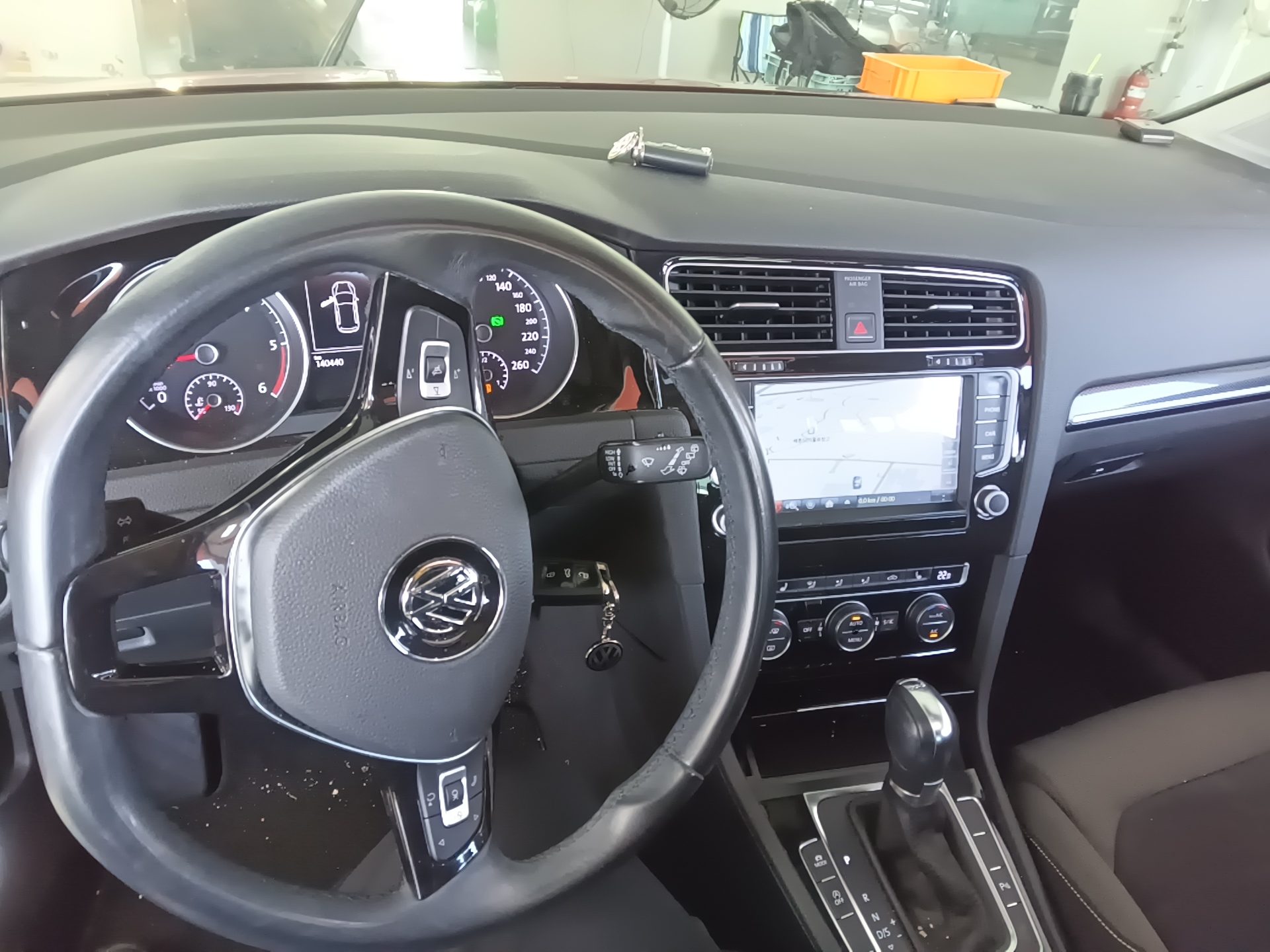 VOLKSWAGEN GOLF (7TH GEN) 2.0 TDI 2015 - zdjęcie 11