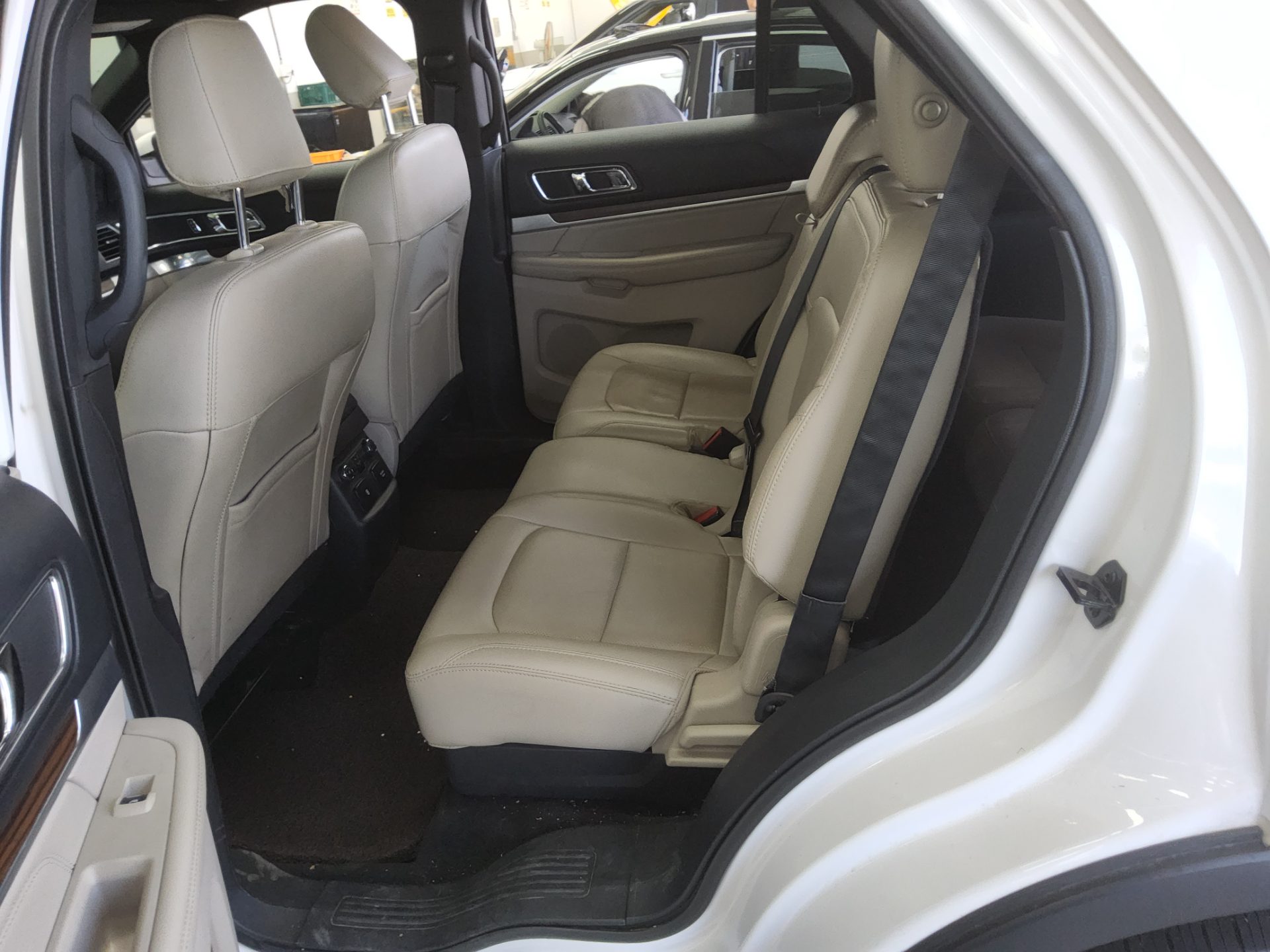 FORD EXPLORER (5TH GEN) 2.3 AWD LIMITED 2019 - zdjęcie 12