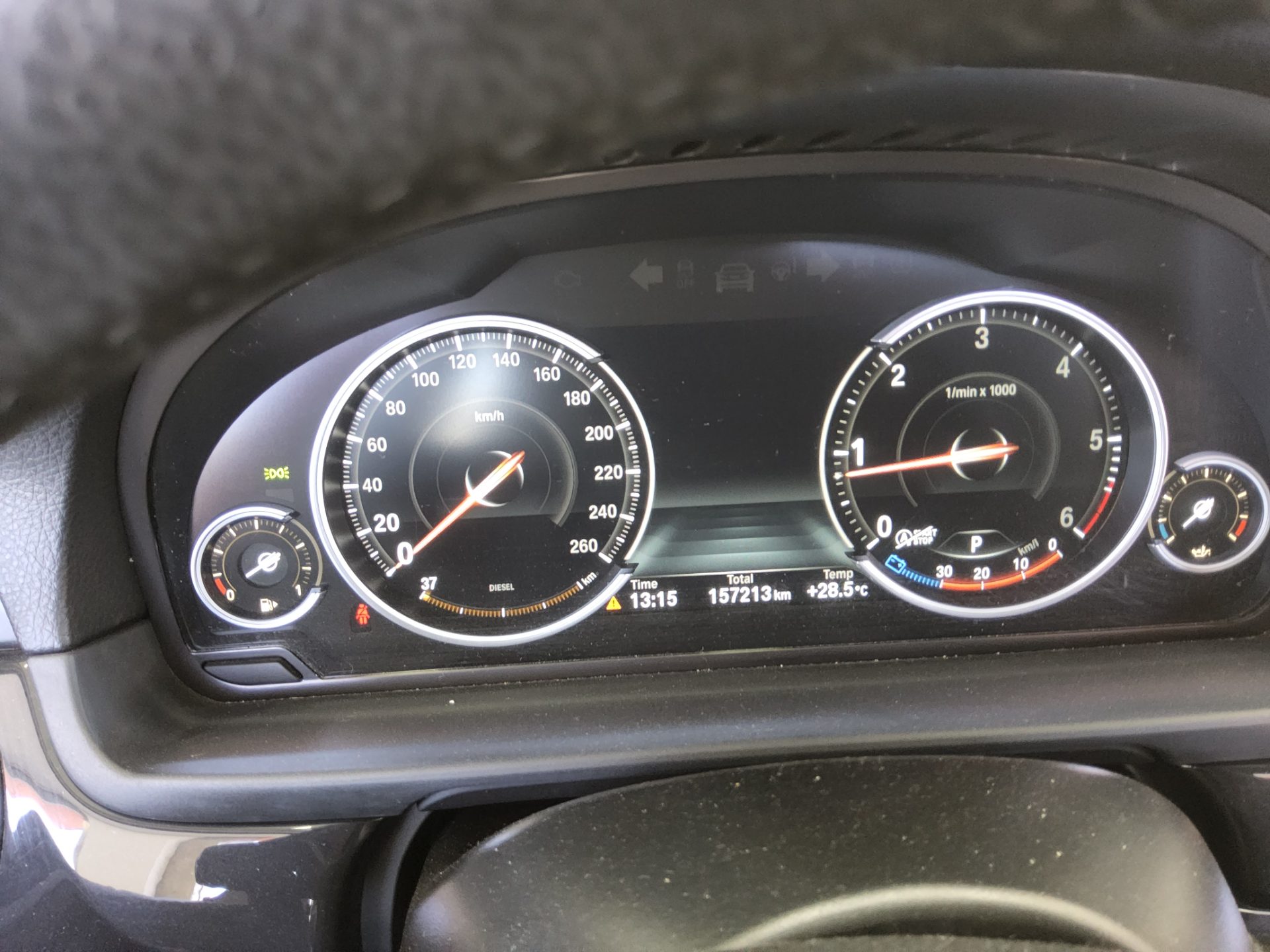 BMW 5 SERIES (6TH GEN) 520d 2014 - zdjęcie 9