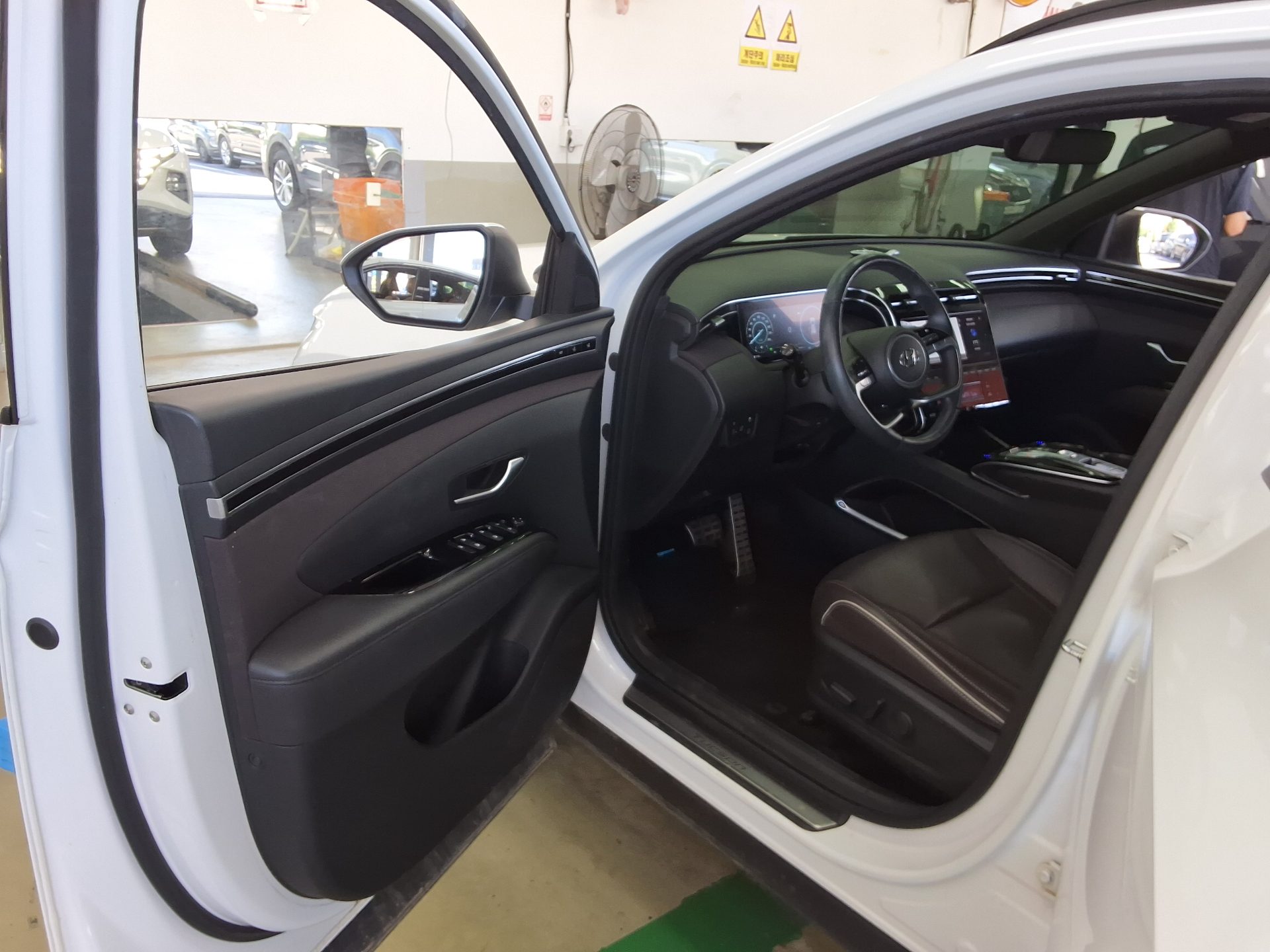 HYUNDAI THE ALL NEW TUCSON HYBRID 1.6 HEV 2WD INSPIRATION 2023 - zdjęcie 10