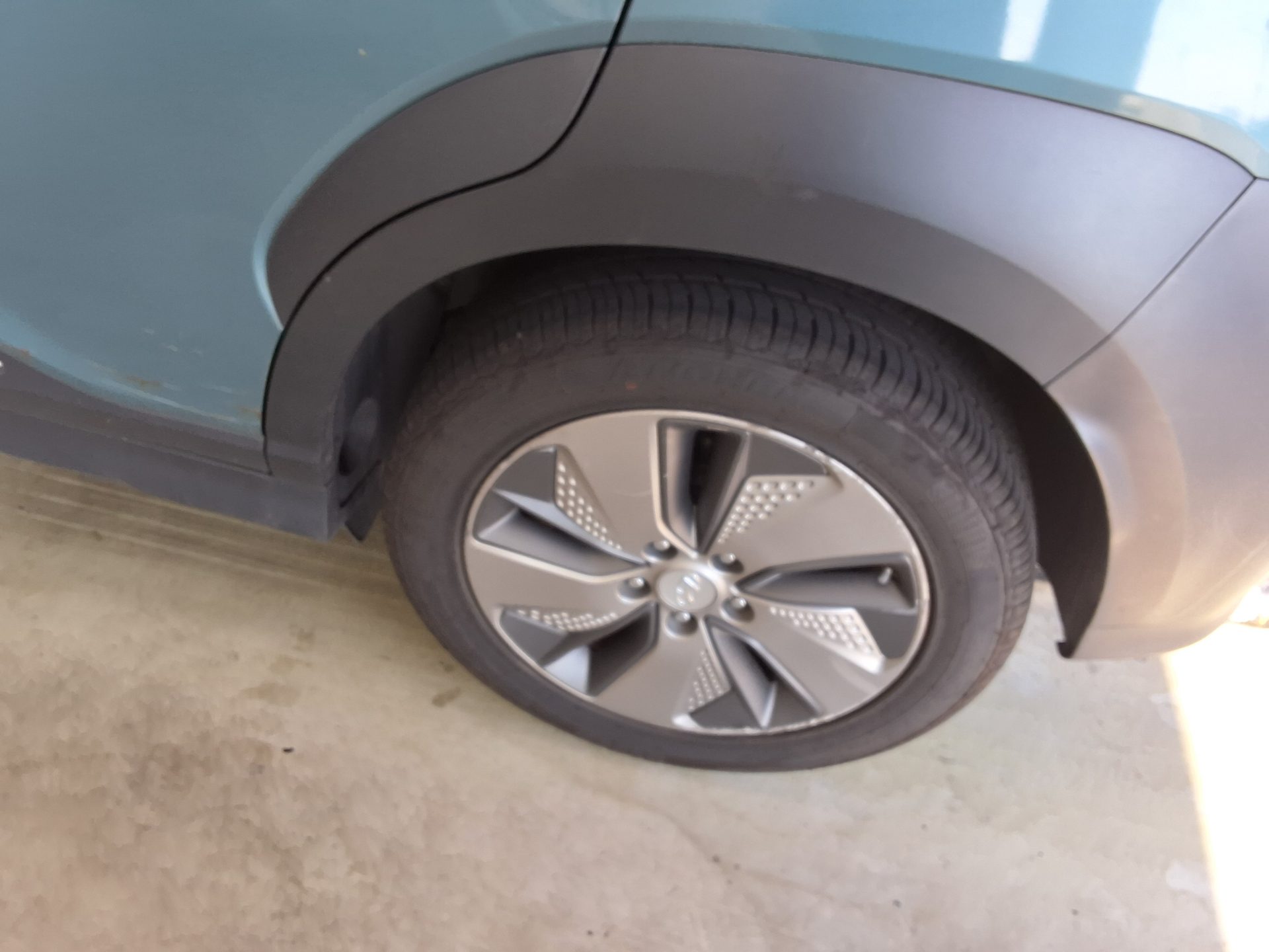 HYUNDAI KONA ELECTRIC EV PREMIUM 2019 - zdjęcie 20