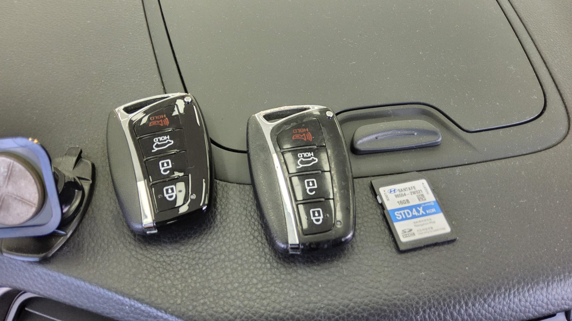 HYUNDAI SANTA FE THE PRIME DIESEL R2.0 2WD EXCLUSIVE 2016 - zdjęcie 19