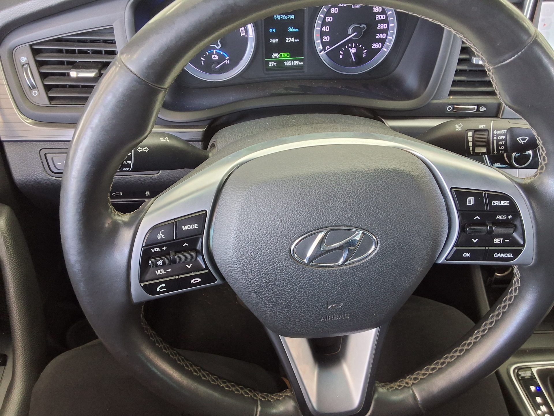 HYUNDAI LF SONATA NEW RISE HYBRID 2.0 P-HEV PREMIUM 2019 - zdjęcie 17