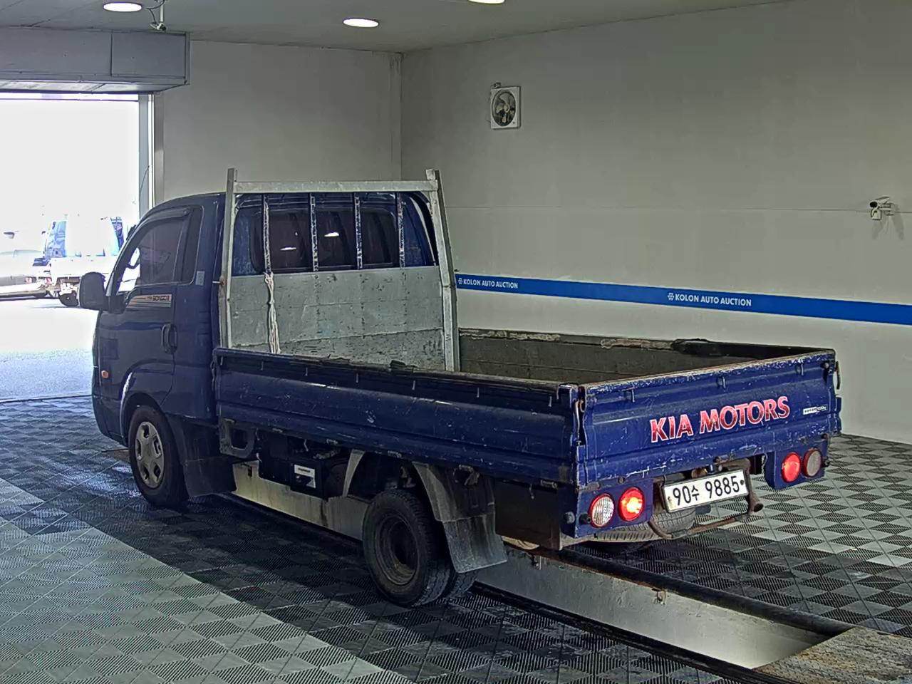 KIA BONGO III CARGO CRDi KING CAB EXTRA LONG WHEELBASE 2016 - zdjęcie 6