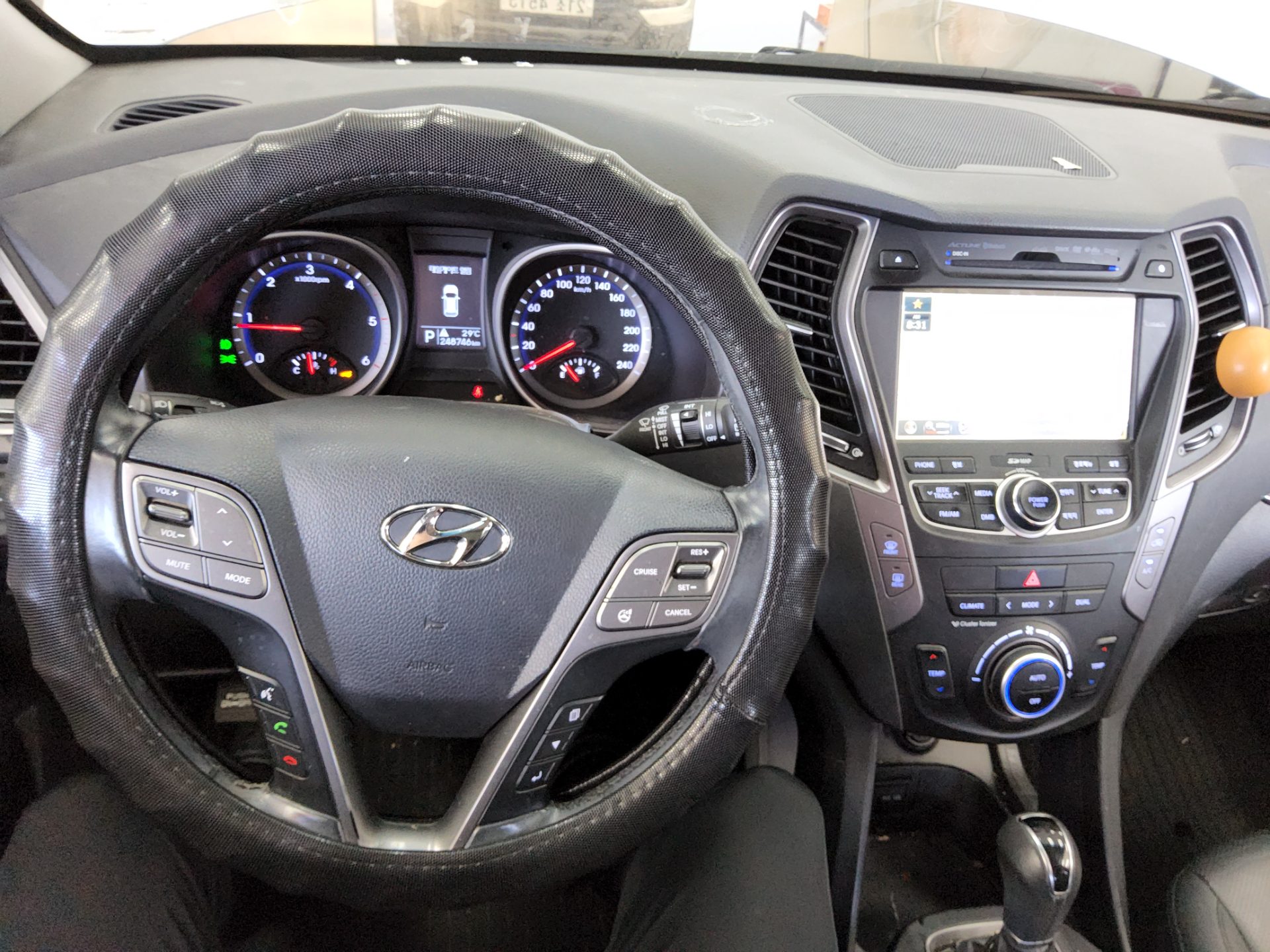 HYUNDAI SANTA FE (DM) DIESEL R2.0 2WD PREMIUM 2014 - zdjęcie 17