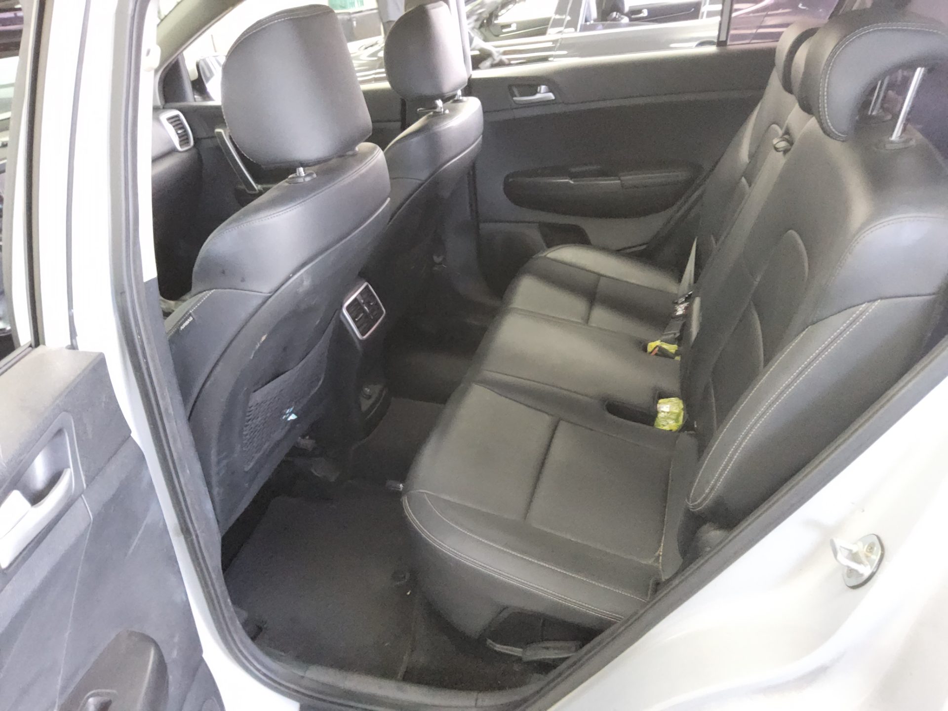 KIA NEW SPORTAGE 1.7 2WD NOBLESSE 2018 - zdjęcie 12