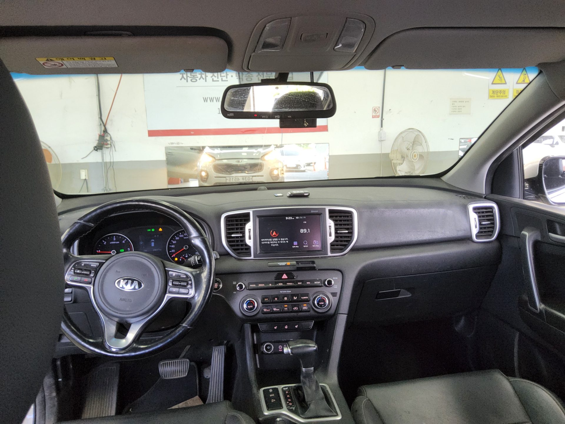 KIA NEW SPORTAGE 1.7 2WD NOBLESSE 2018 - zdjęcie 11