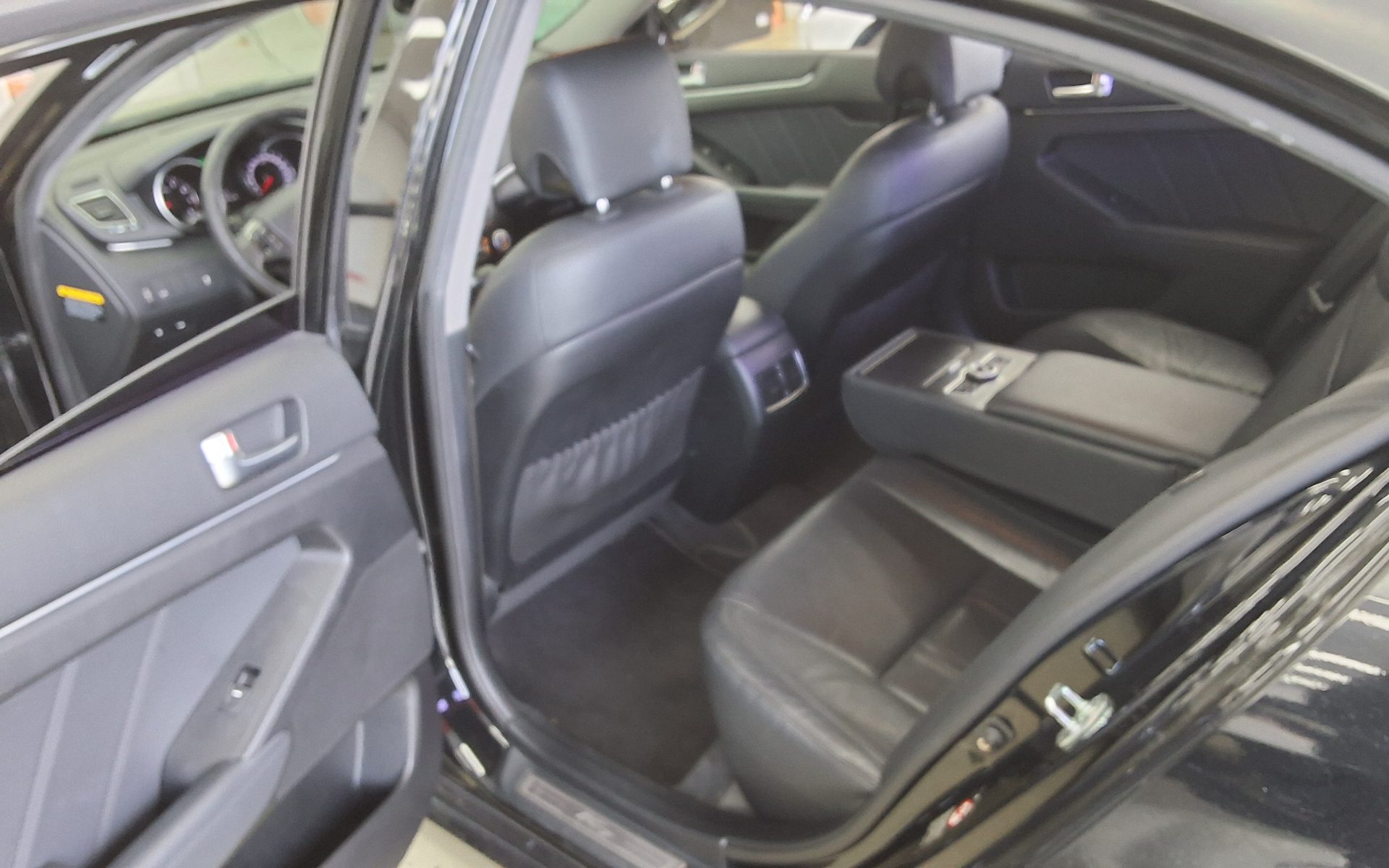 KIA K7 PRESTIGE 2.4 GDI LUXURY 2012 - zdjęcie 12