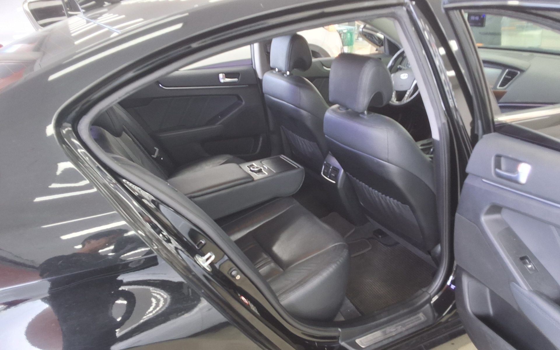 KIA K7 PRESTIGE 2.4 GDI LUXURY 2012 - zdjęcie 13