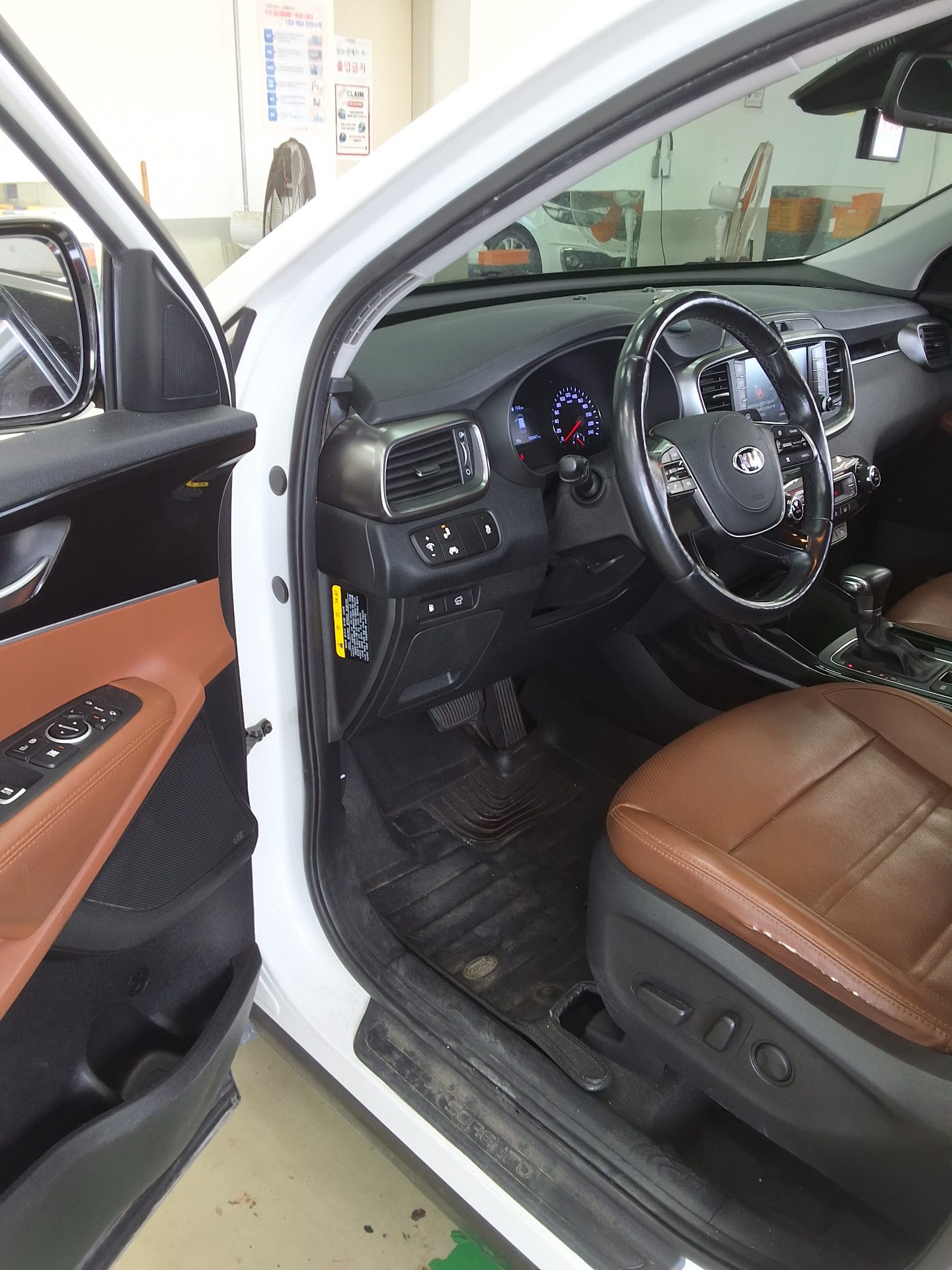 KIA THE NEW SORENTO DIESEL R2.2 2WD NOBLESSE 2018 - zdjęcie 10