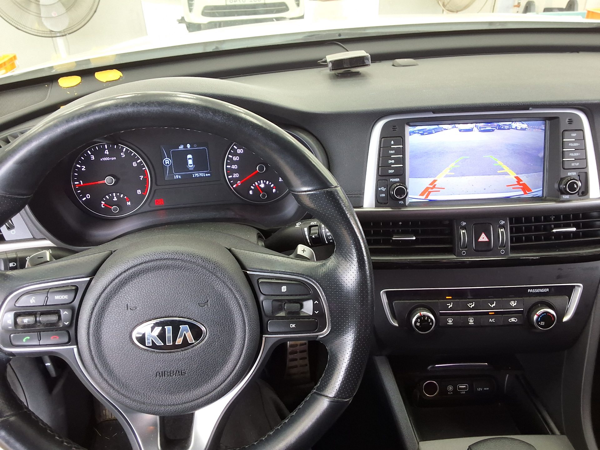 KIA NEW K5 2.0 LPI RENTAL CAR LUXURY SX 2016 - zdjęcie 17