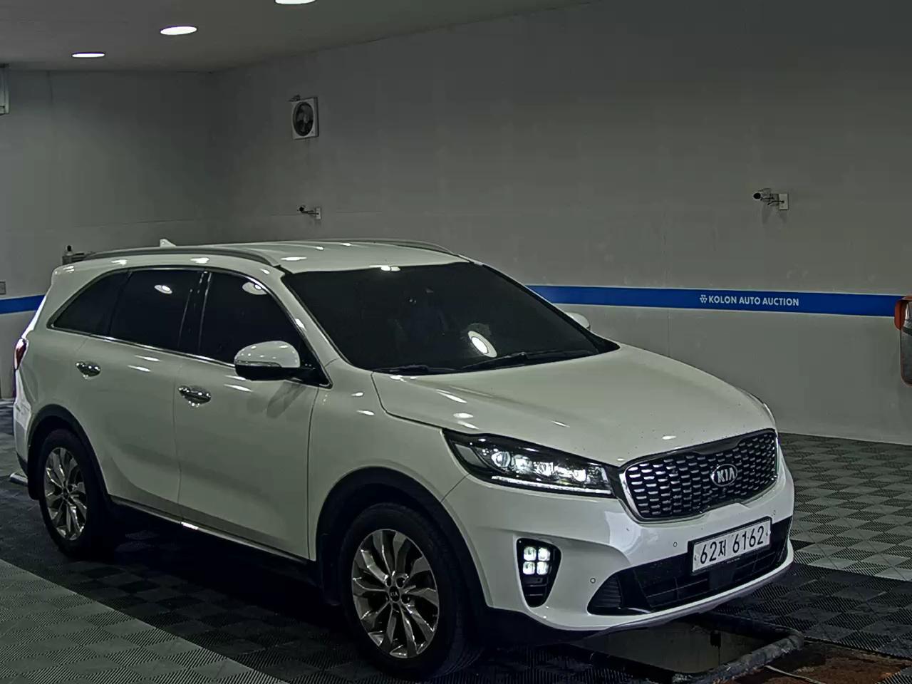 KIA THE NEW SORENTO DIESEL R2.2 2WD NOBLESSE 2018 - zdjęcie 3