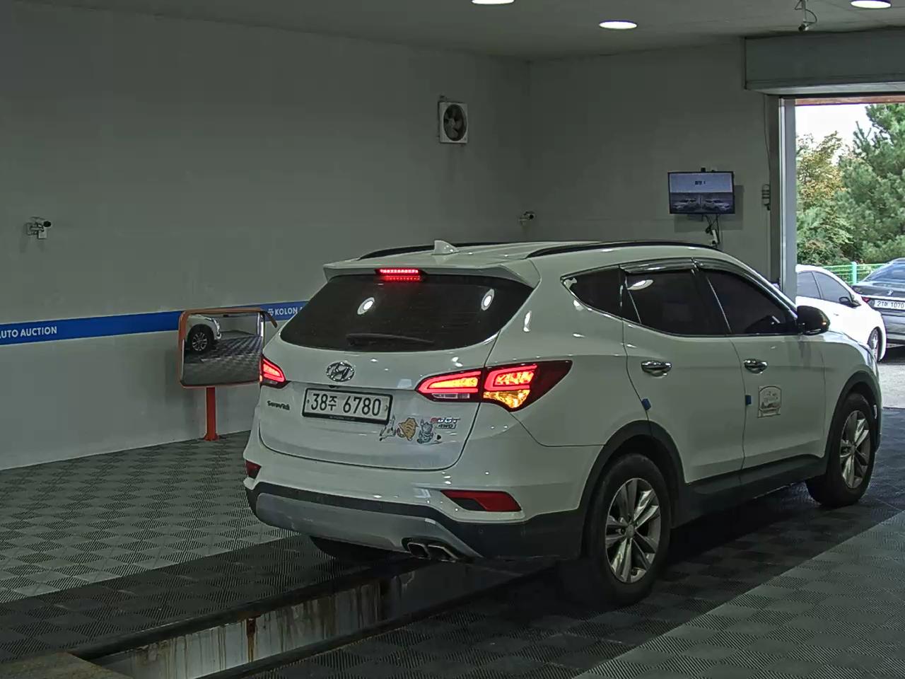 HYUNDAI SANTA FE THE PRIME DIESEL R2.0 4WD PREMIUM 2017 - zdjęcie 5