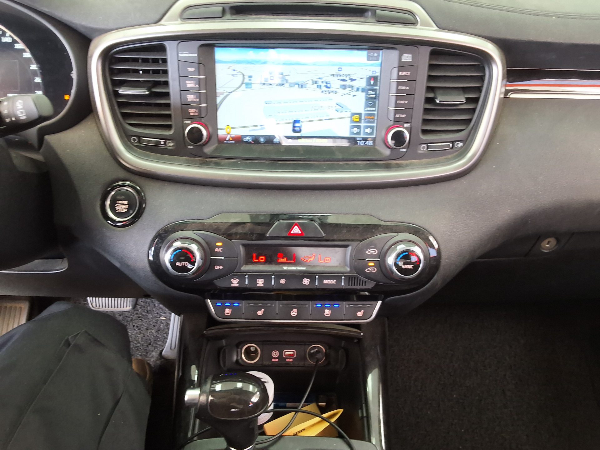KIA ALL NEW SORENTO R2.0 2WD NOBLESSE SPECIAL 2015 - zdjęcie 24