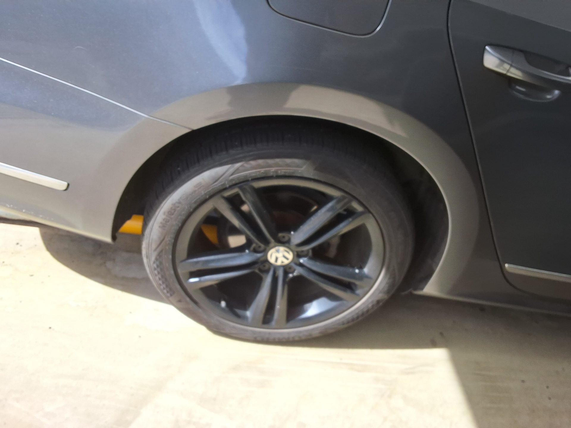 VOLKSWAGEN THE NEW PASSAT (7TH GEN) 2.0 TDI 2013 - zdjęcie 22