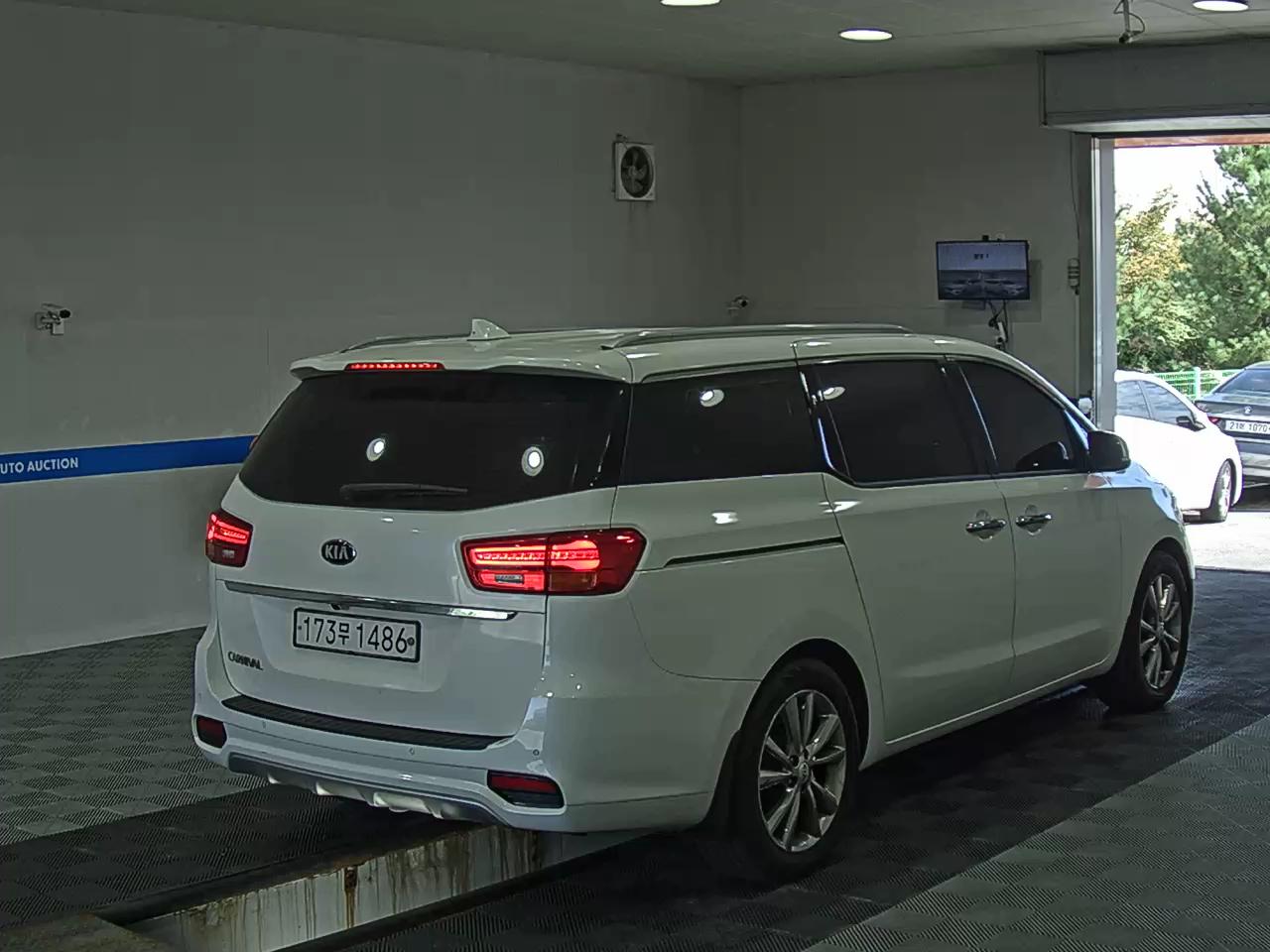 KIA THE NEW CARNIVAL 9-SEATER DIESEL PRESTIGE 2020 - zdjęcie 5