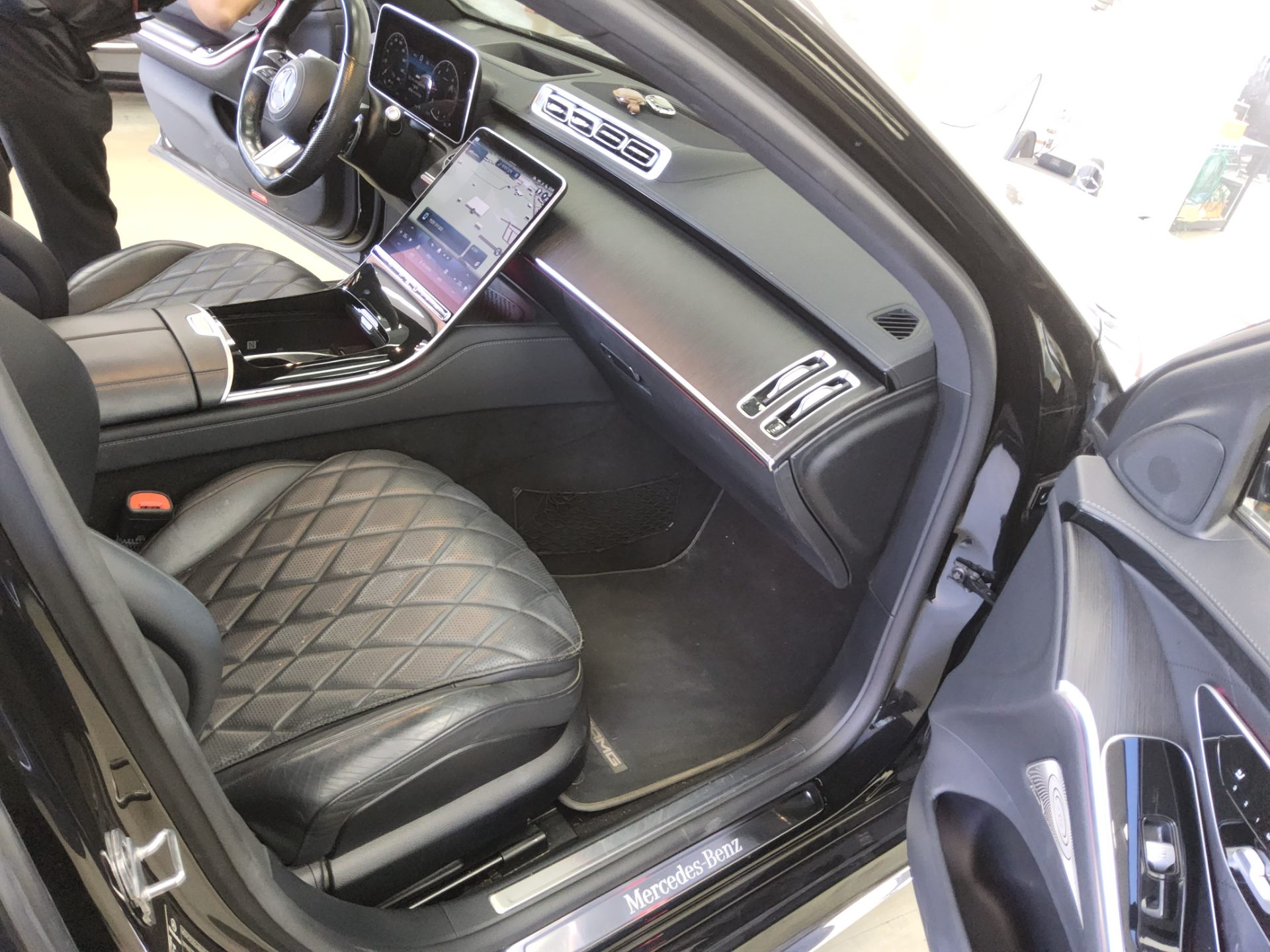 MERCEDES-BENZ S-CLASS (7TH GEN) S400d 4MATIC 2022 - zdjęcie 14