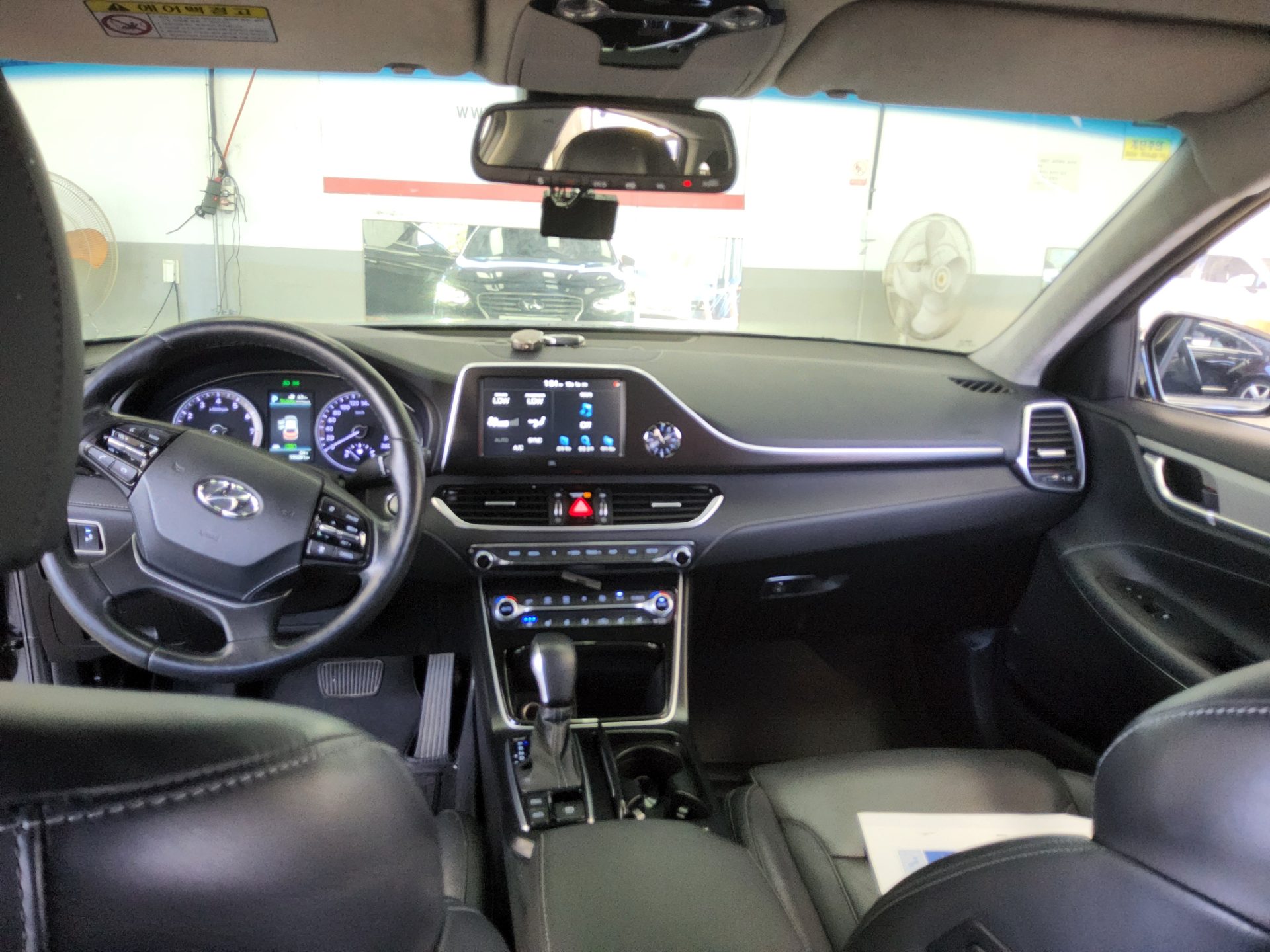 HYUNDAI GRANDEUR IG 3.3 GDi CELEBRITY 2019 - zdjęcie 11