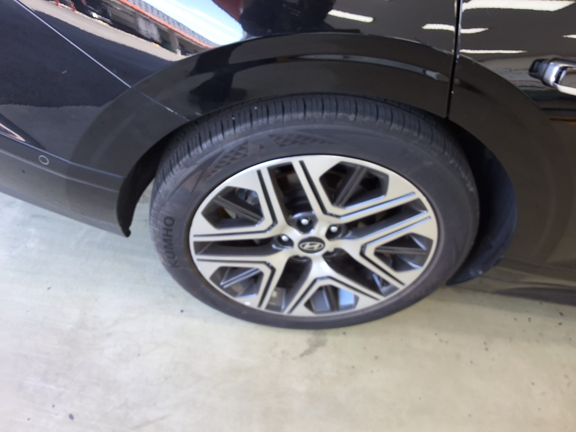 HYUNDAI THE ALL NEW GRANDEUR GASOLINE 2.5 EXCLUSIVE 2023 - zdjęcie 25