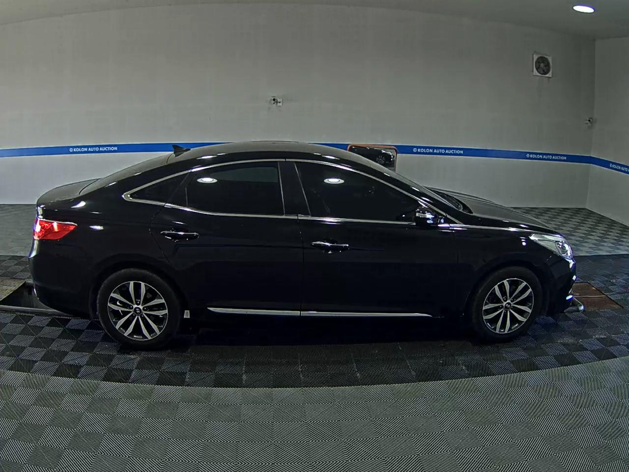 HYUNDAI GRANDEUR HG HG 240 LUXURY 2012 - zdjęcie 4