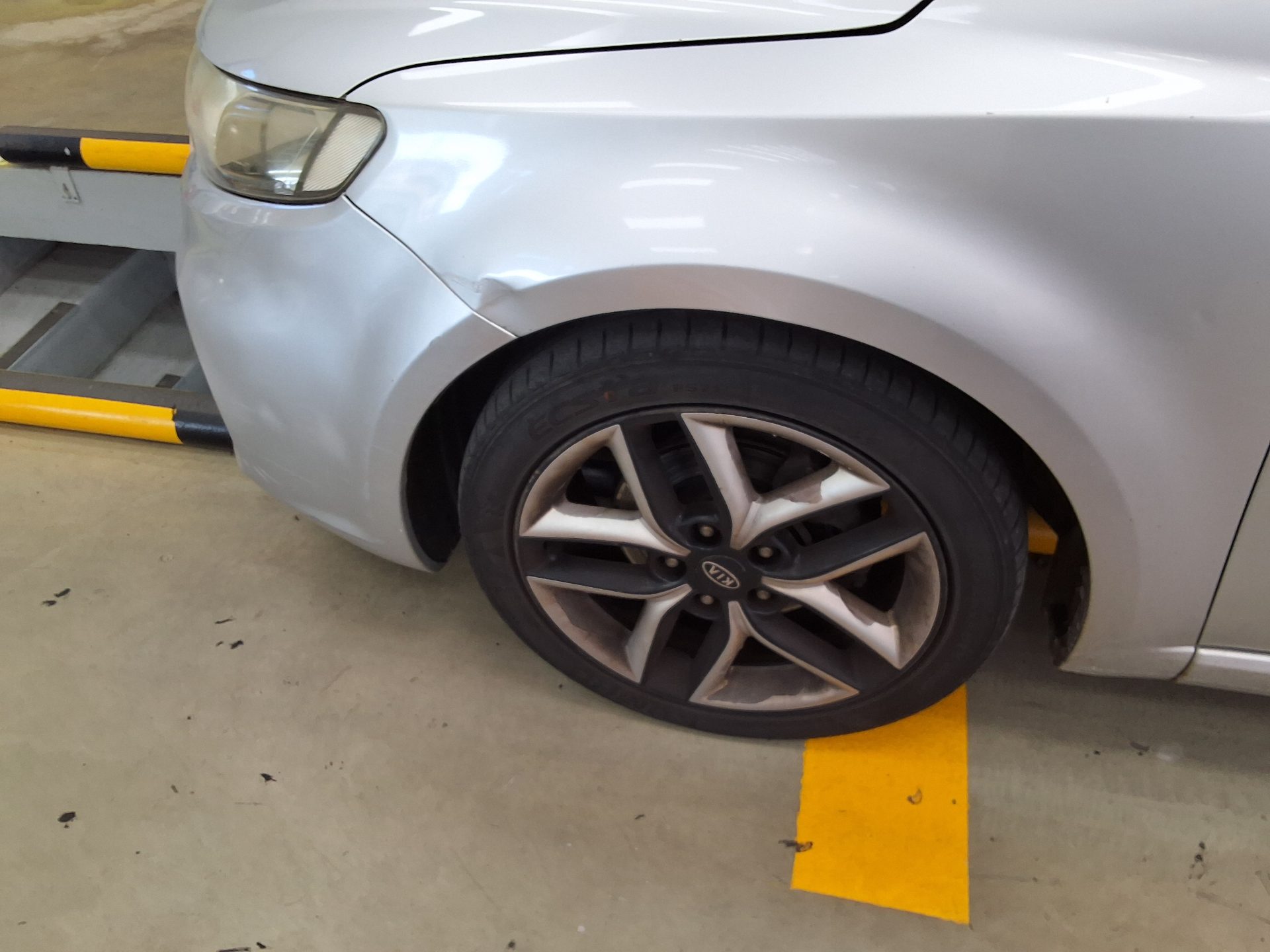 KIA FORTE KOUP 1.6 GDI PRESTIGE 2012 - zdjęcie 15