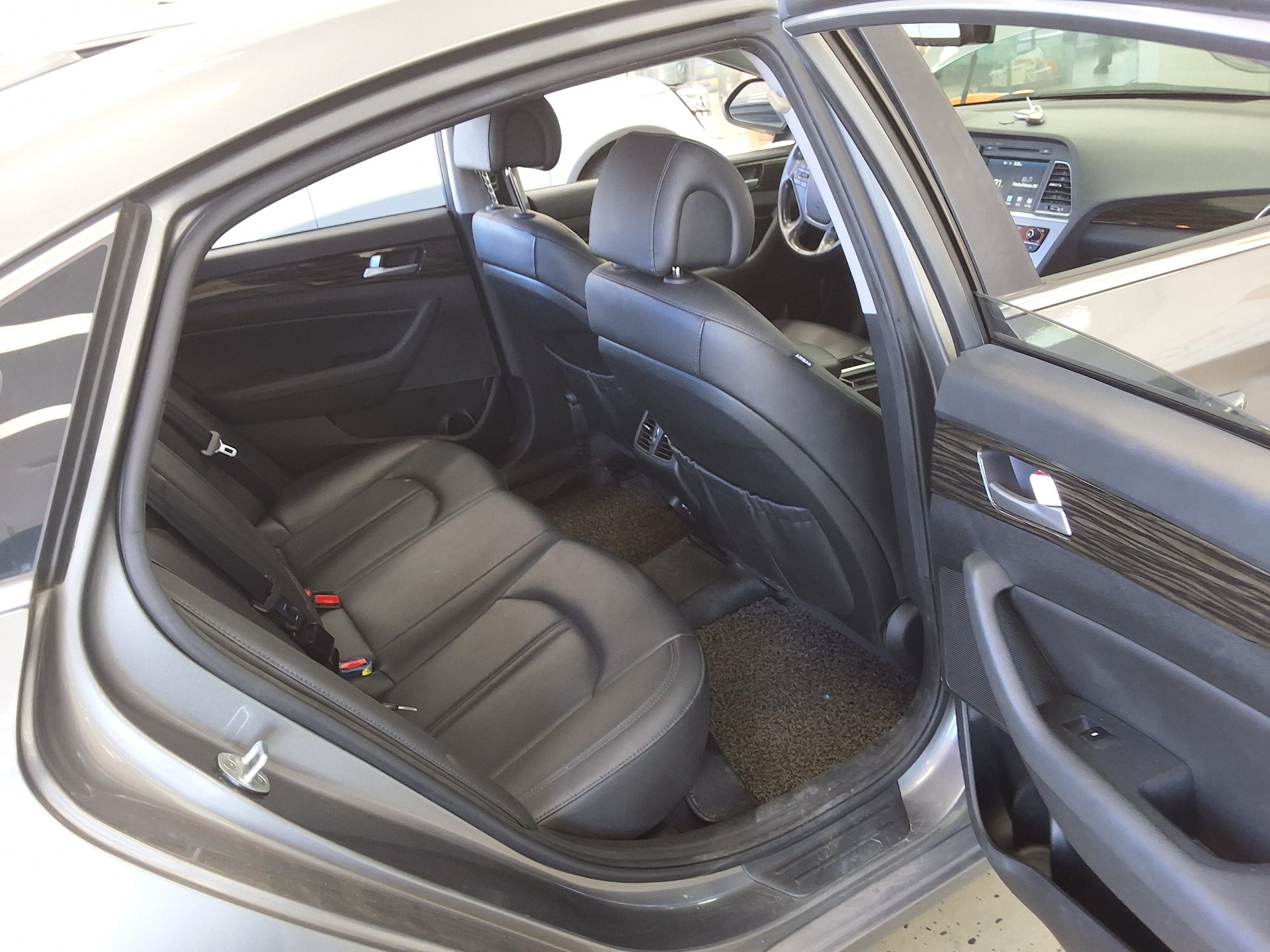 HYUNDAI LF SONATA 2.0 CVVL SMART 2017 - zdjęcie 13