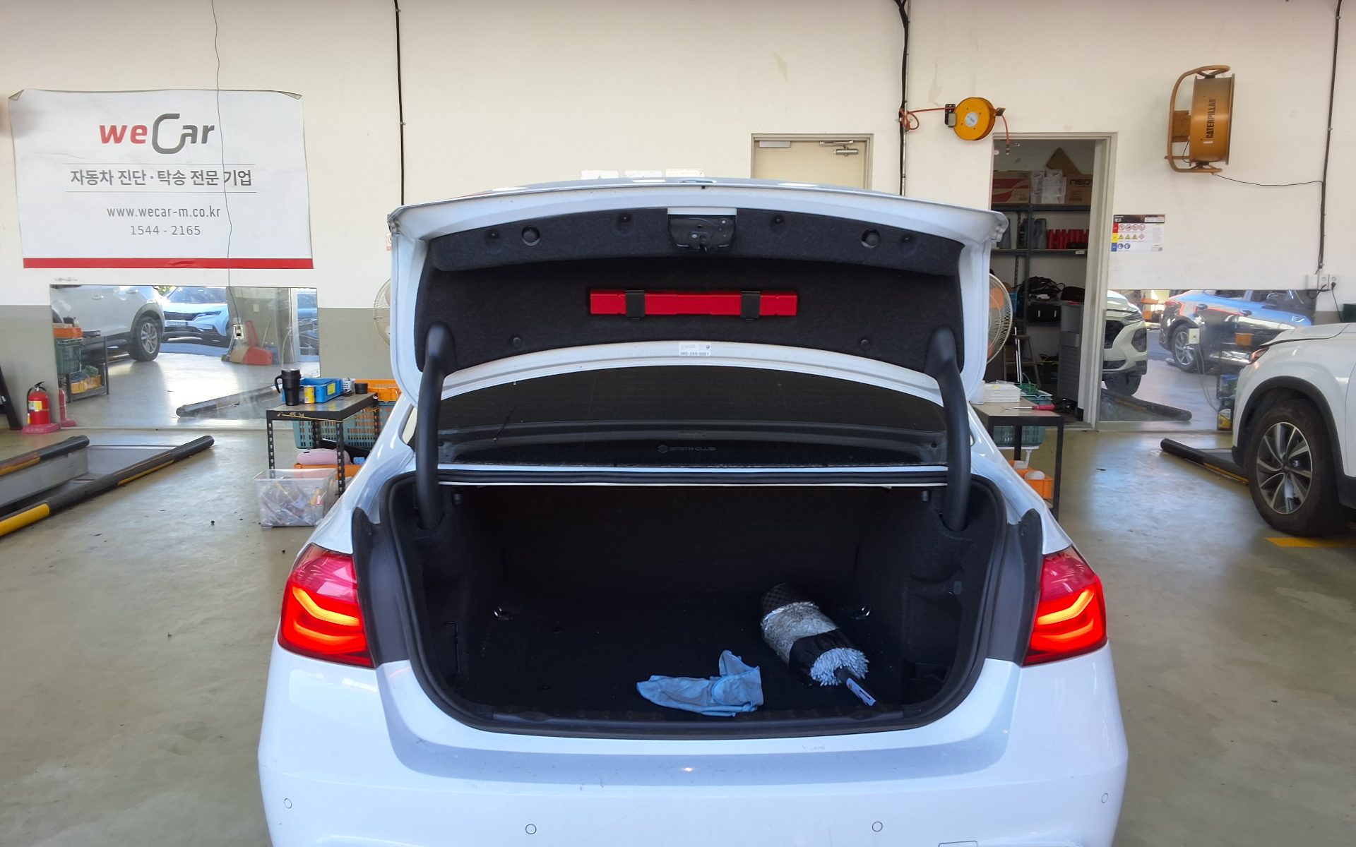 BMW 3 SERIES (6TH GEN) 320d M SPORT 2017 - zdjęcie 15