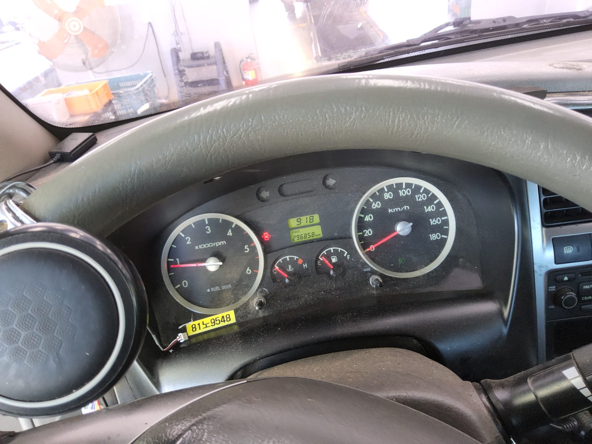HYUNDAI PORTER II CRDi SUPER CAB EXTRA LONG WHEELBASE PLUS 2014 - zdjęcie 9