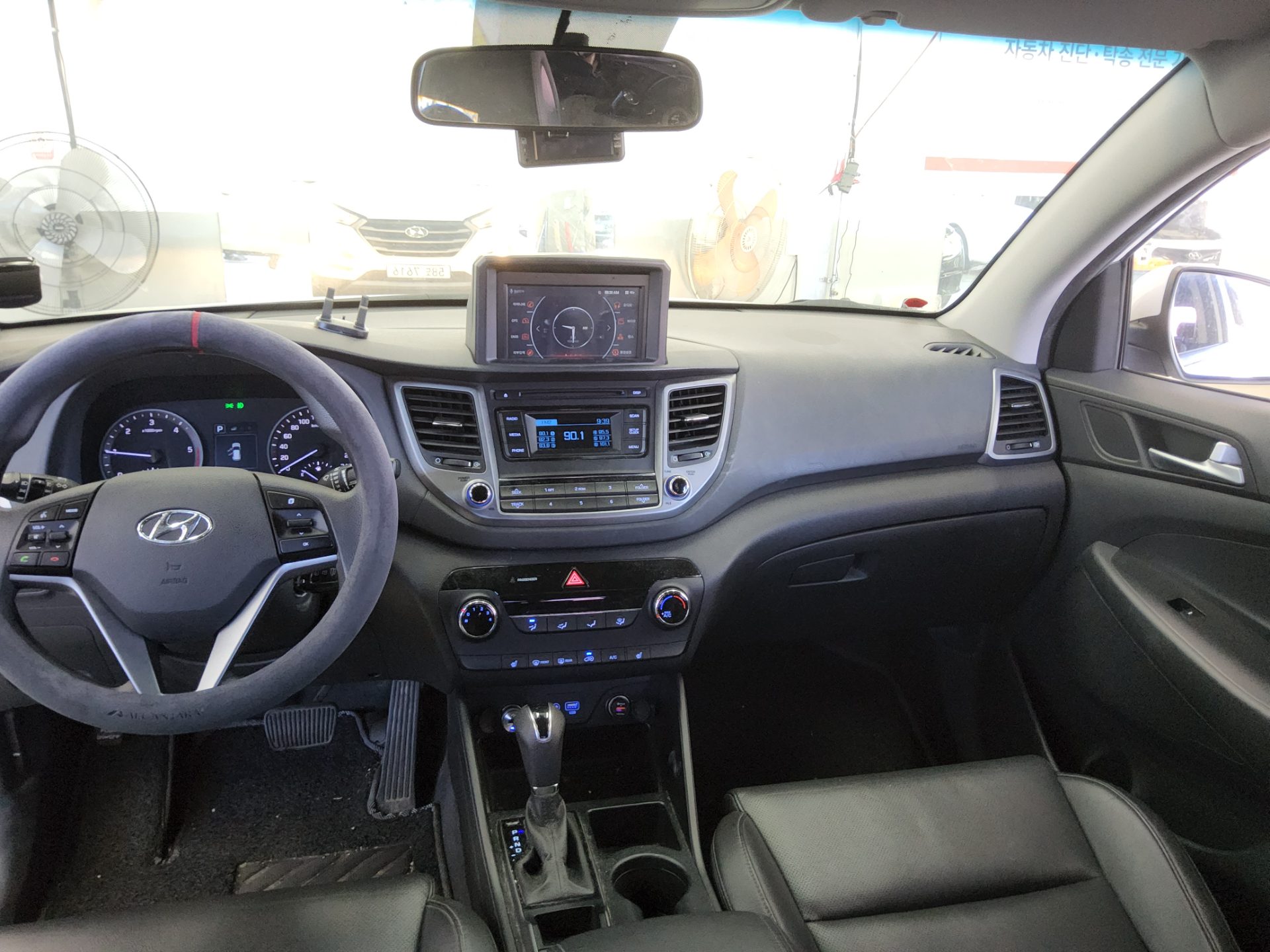 HYUNDAI ALL NEW TUCSON DIESEL 1.7 2WD STYLE 2016 - zdjęcie 11