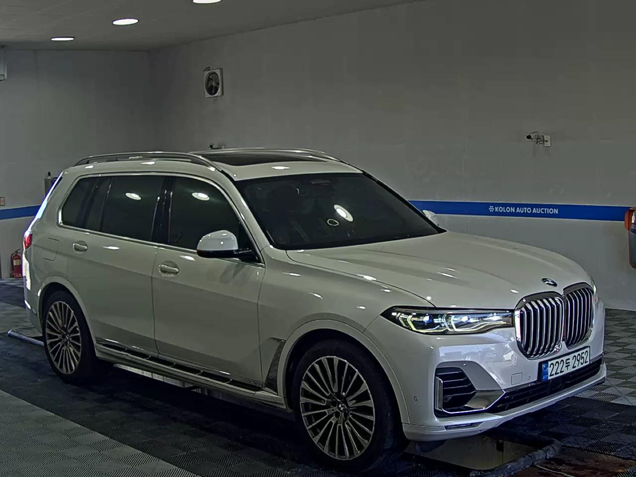 BMW X7 30d xDRIVE DESIGN PURE 6-SEATER 2020 - zdjęcie 3