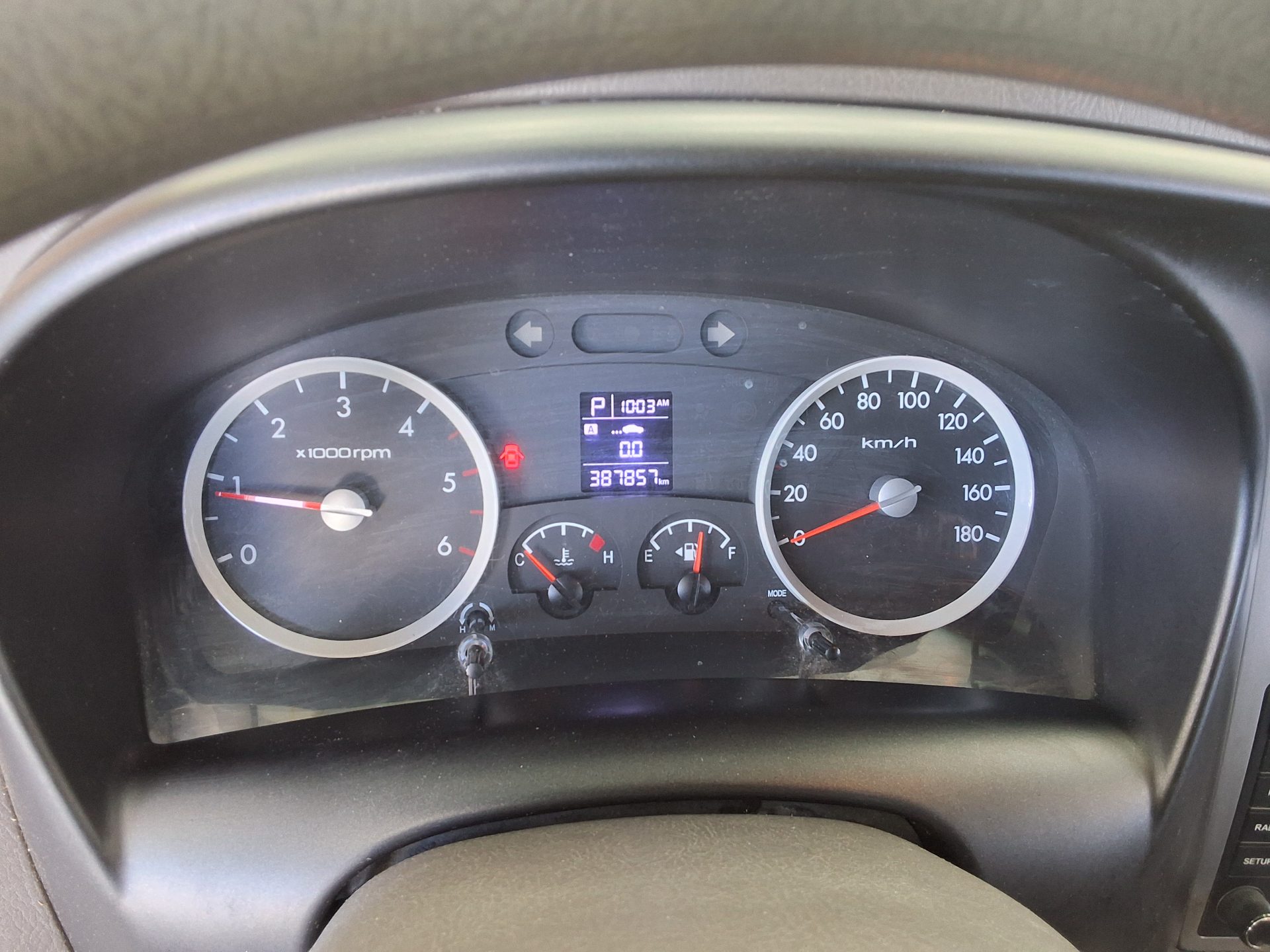 HYUNDAI PORTER II BUILT-IN BOX TRUCK SUPER CAB 2019 - zdjęcie 9