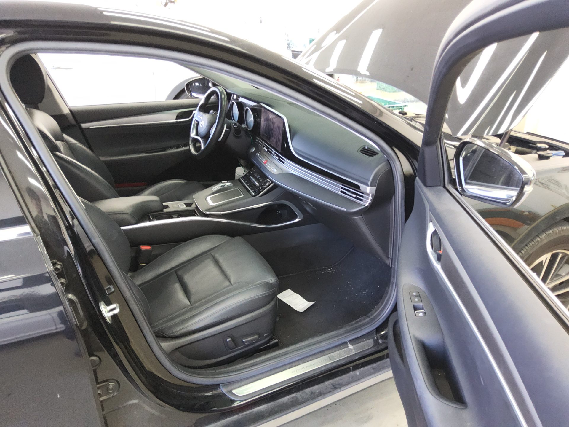 HYUNDAI THE NEW GRANDEUR IG GASOLINE 2.5 PREMIUM CHOICE 2021 - zdjęcie 14