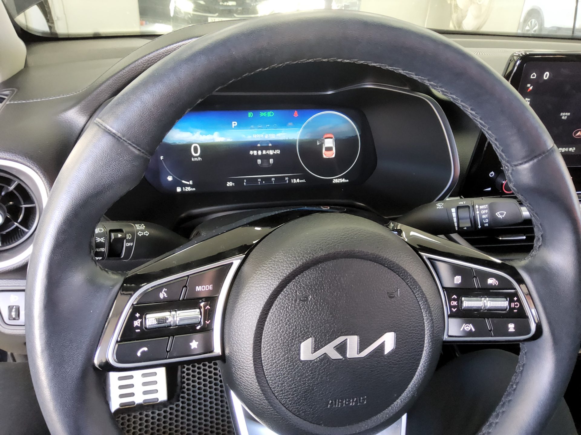 KIA THE NEW K3 1.6 GASOLINE SIGNATURE 2024 - zdjęcie 17