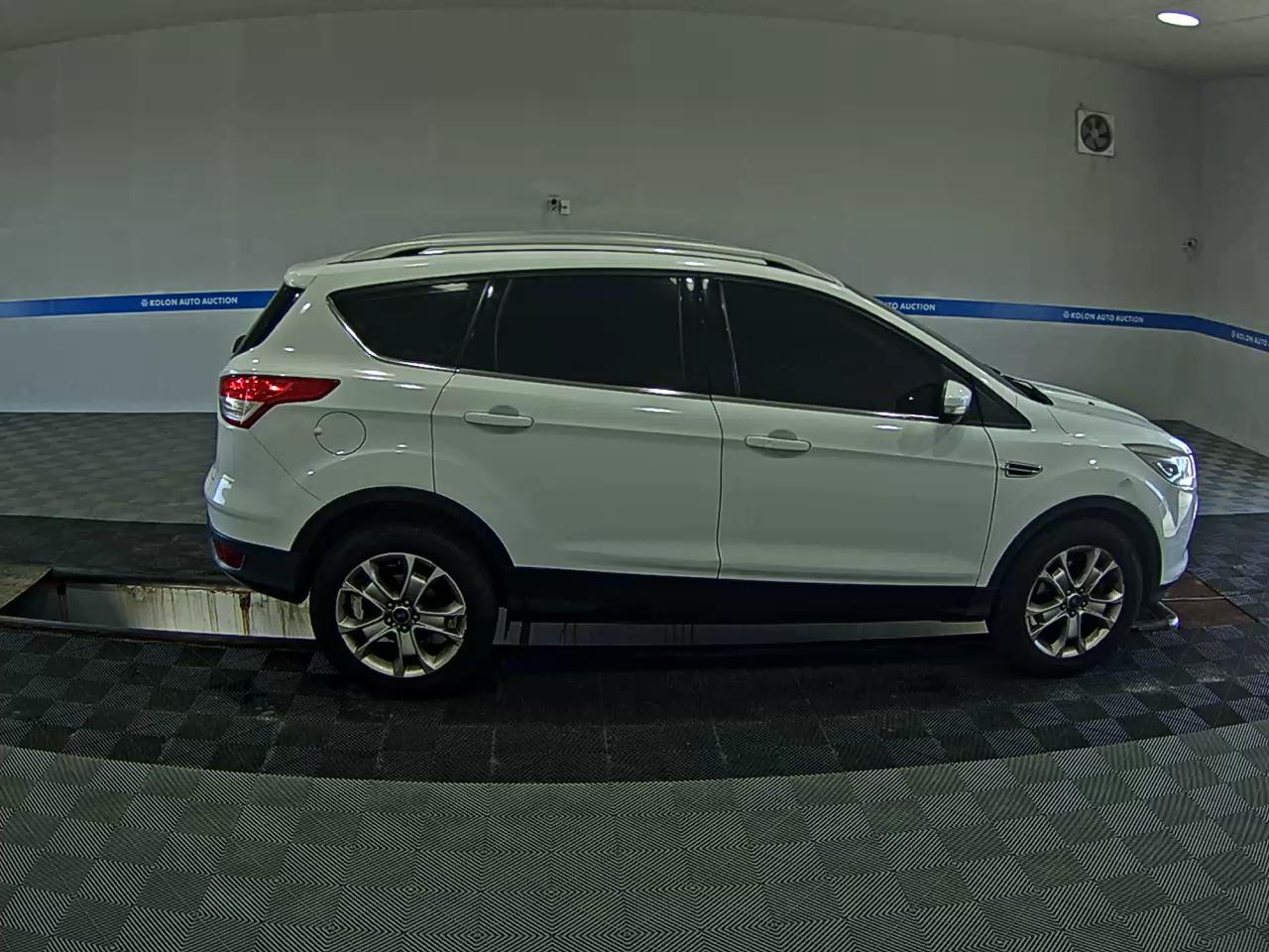 FORD KUGA 2.0 DIESEL TREND 2016 - zdjęcie 4