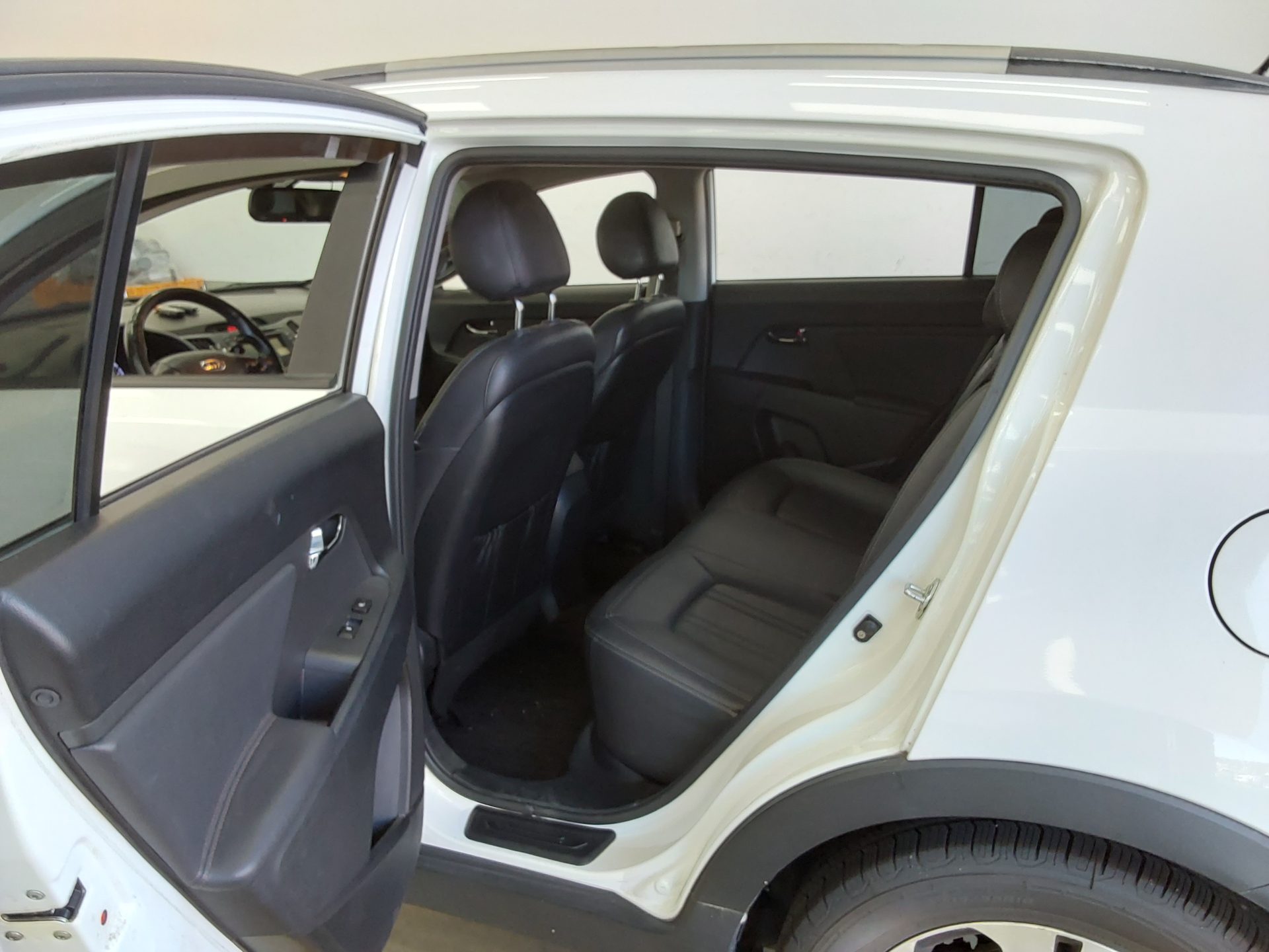 KIA SPORTAGE R DIESEL R2.0 2WD TLX LUXURY MODEL 2012 - zdjęcie 12