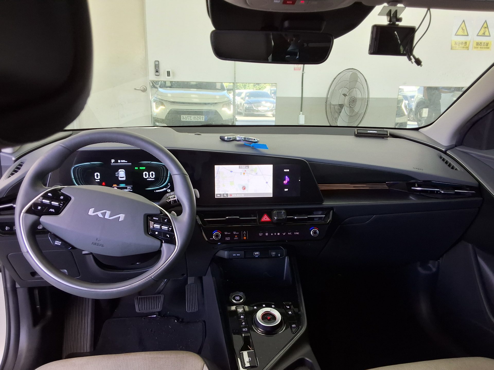 KIA THE ALL NEW NIRO 1.6 HEV PRESTIGE 2024 - zdjęcie 14