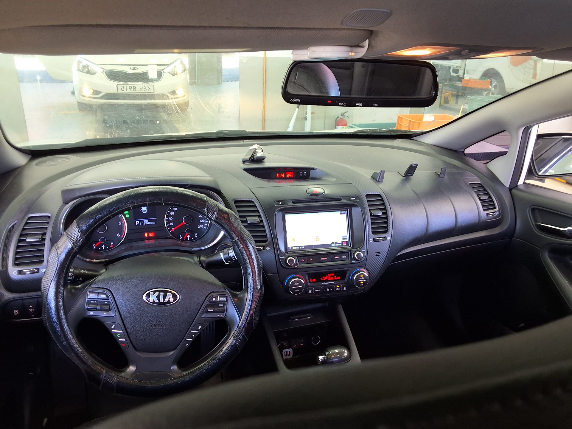 KIA K3 1.6 DIESEL NOBLESSE 2015 - zdjęcie 11