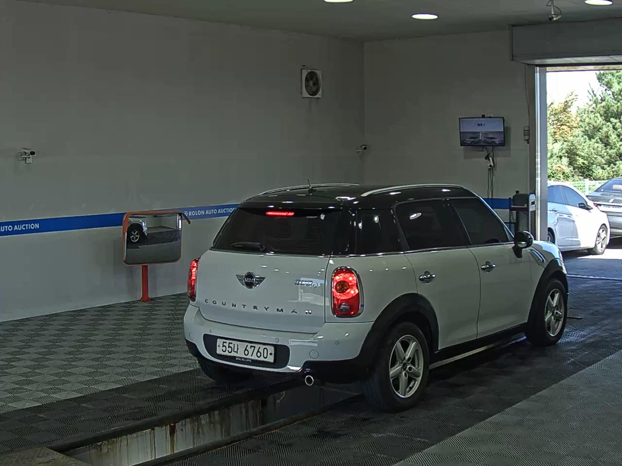 MINI COUNTRYMAN 2.0 D SE 2014 - zdjęcie 5