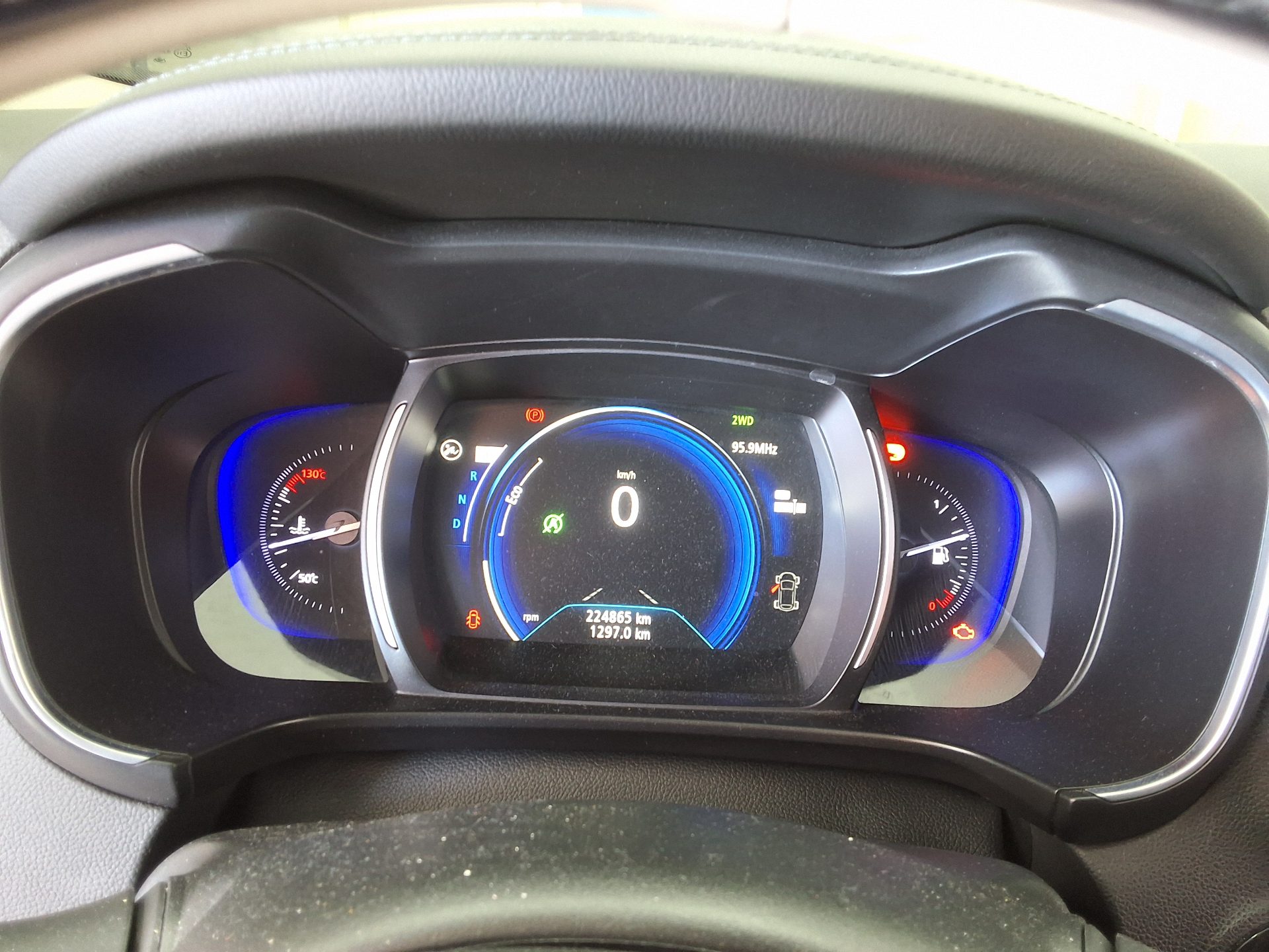 RENAULT (SAMSUNG) QM6 2.0 dCi 4WD RE SIGNATURE 2017 - zdjęcie 10