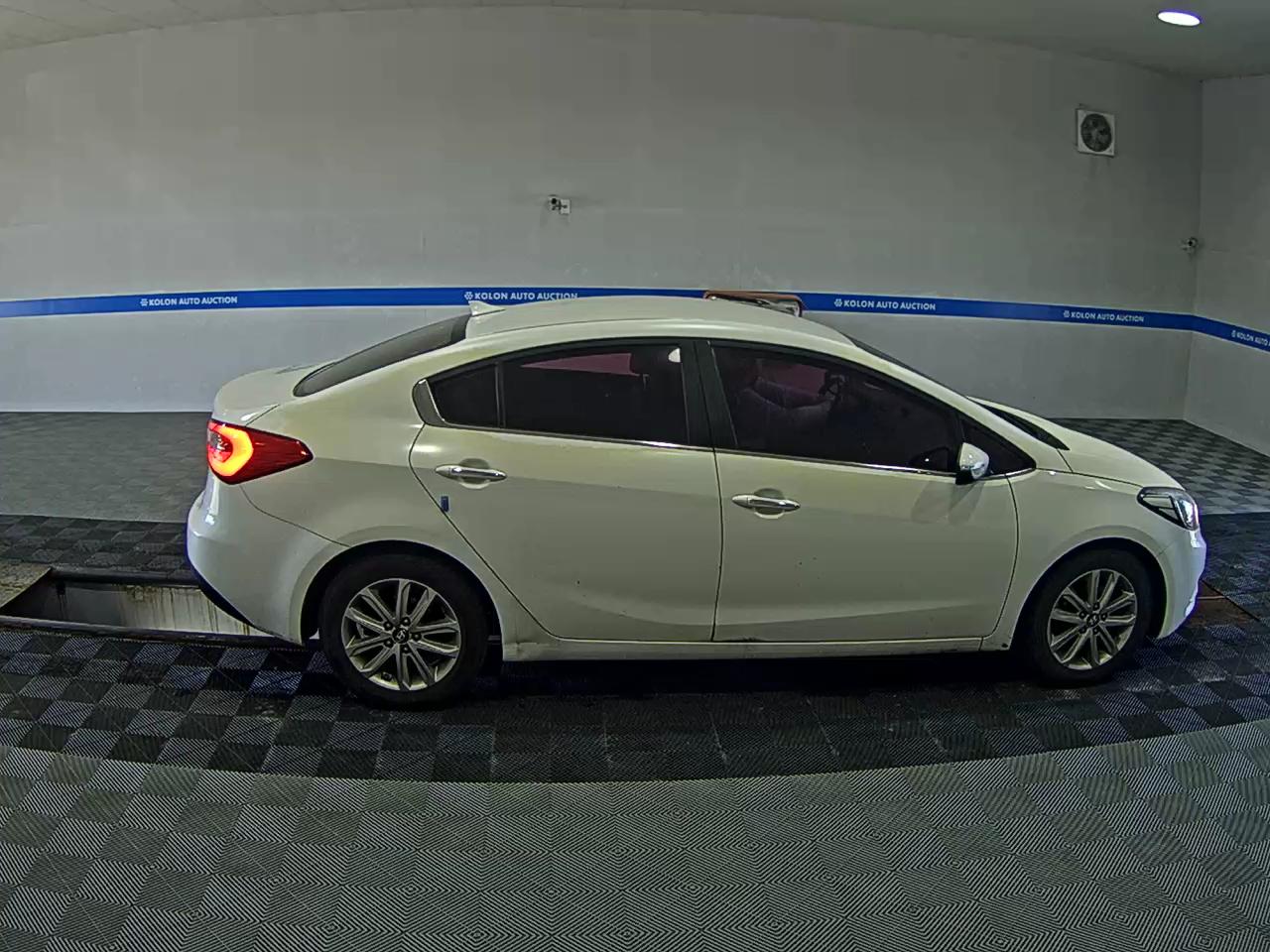 KIA K3 1.6 GDI TRENDY 2013 - zdjęcie 4