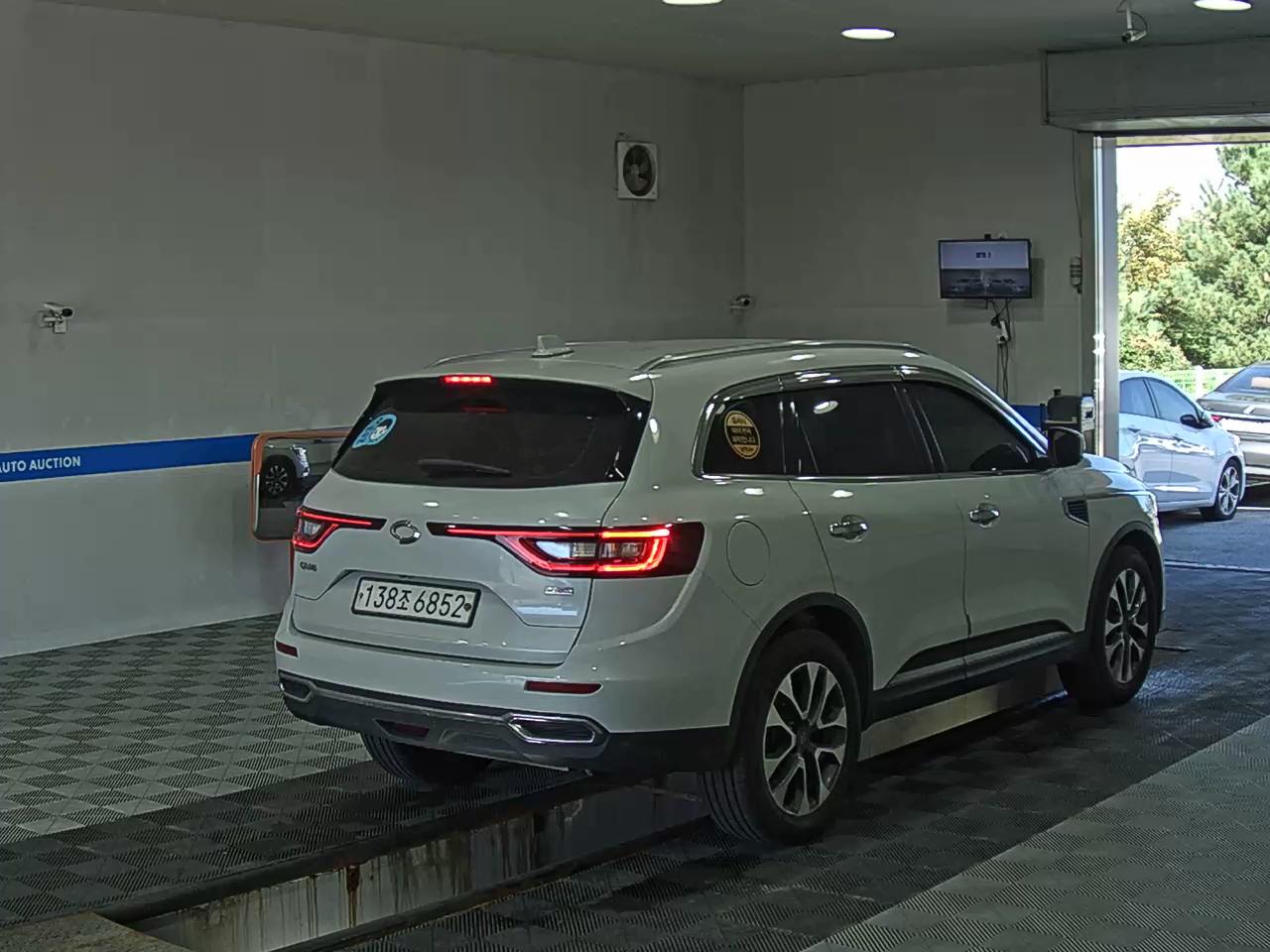 RENAULT (SAMSUNG) QM6 2.0 dCi 4WD RE SIGNATURE 2017 - zdjęcie 5