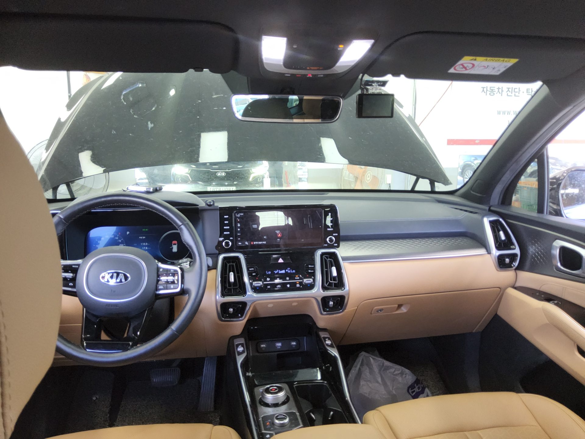 KIA NEW SORENTO (MQ4) 2.2 DIESEL 4WD NOBLESSE 2021 - zdjęcie 11