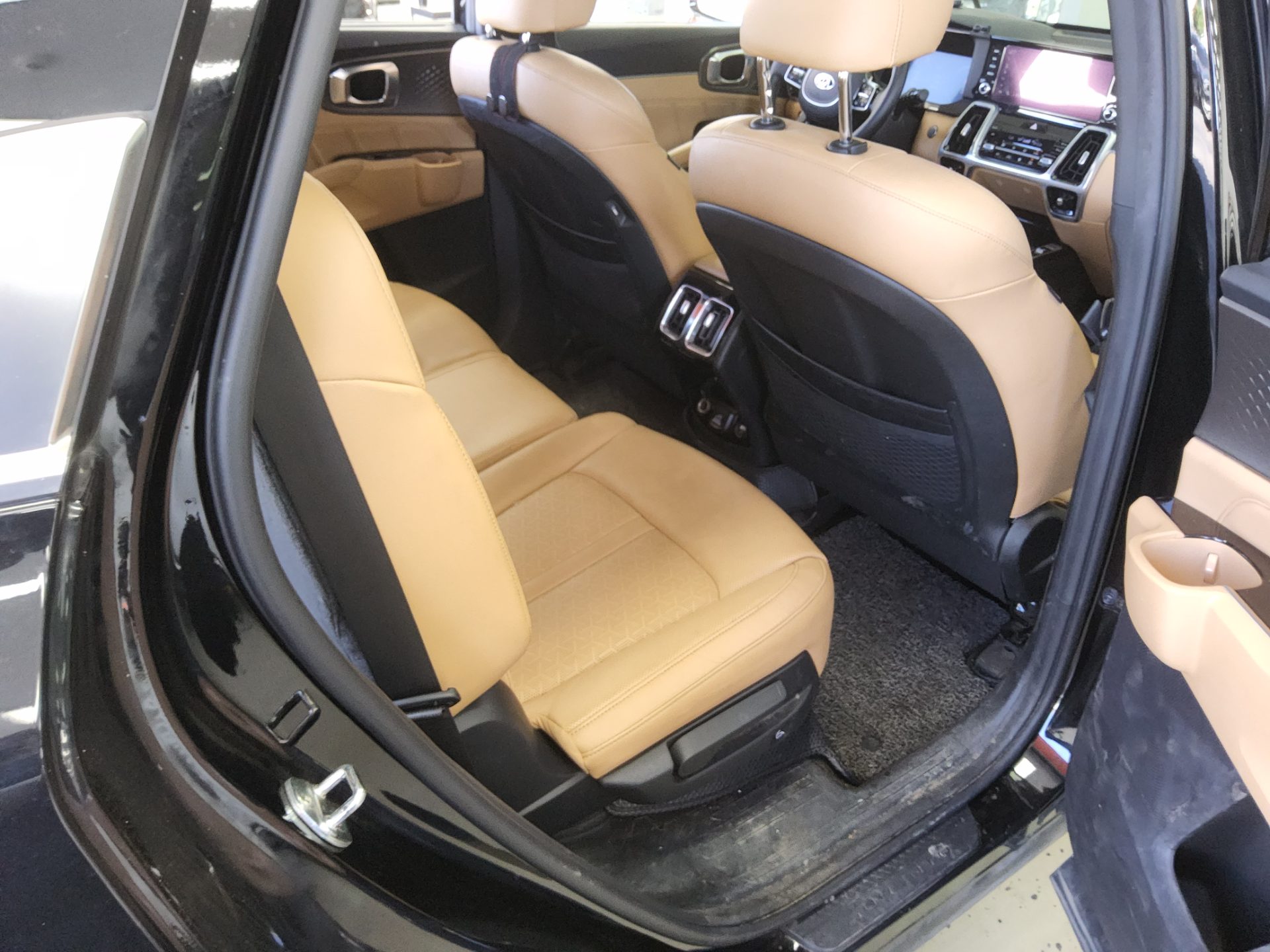 KIA NEW SORENTO (MQ4) 2.2 DIESEL 4WD NOBLESSE 2021 - zdjęcie 13