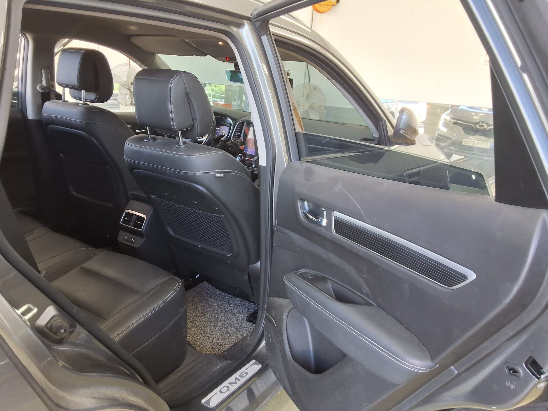 RENAULT (SAMSUNG) NEW QM6 2.0 GDe RE SIGNATURE 2023 - zdjęcie 13