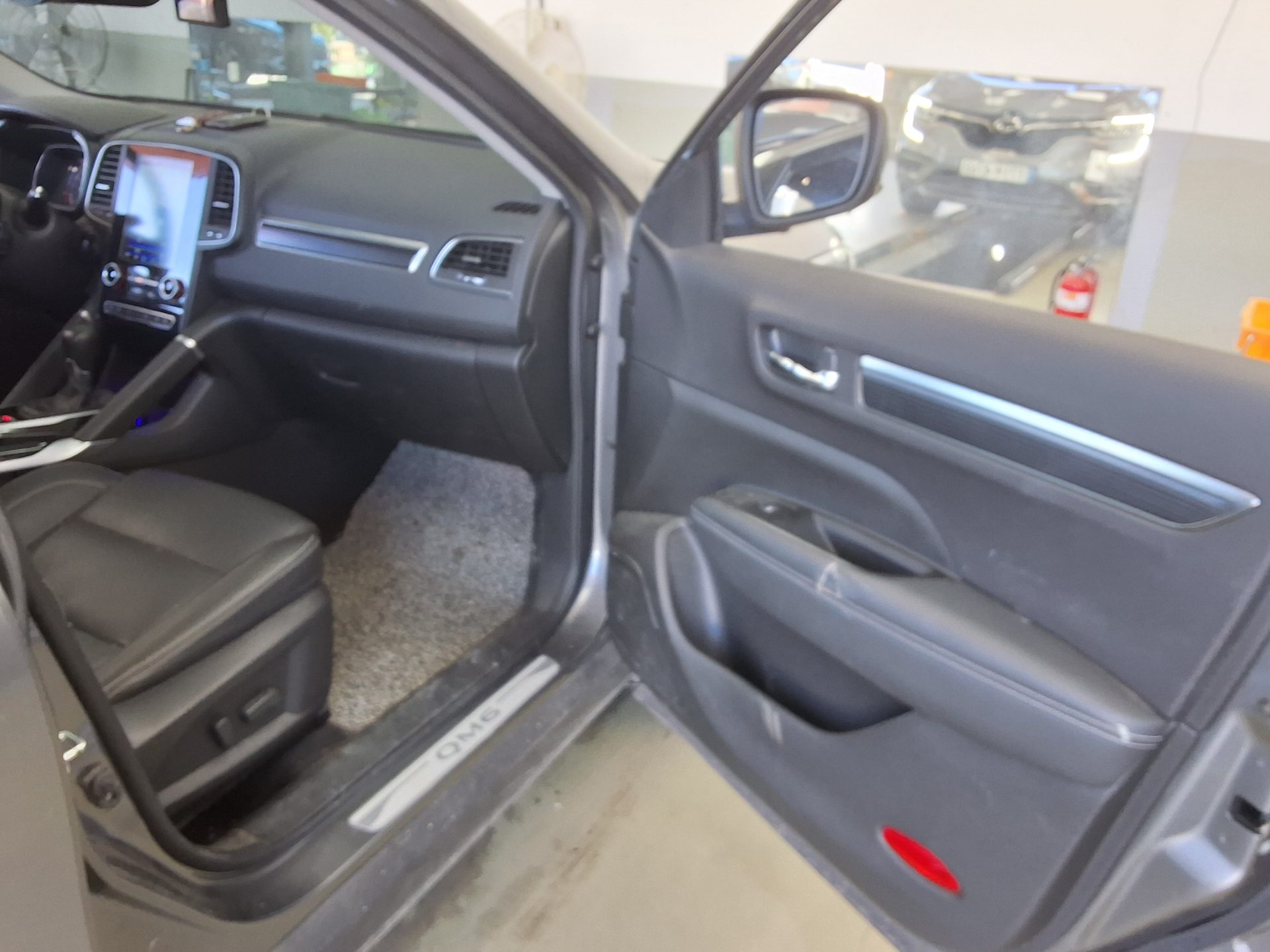 RENAULT (SAMSUNG) NEW QM6 2.0 GDe RE SIGNATURE 2023 - zdjęcie 14